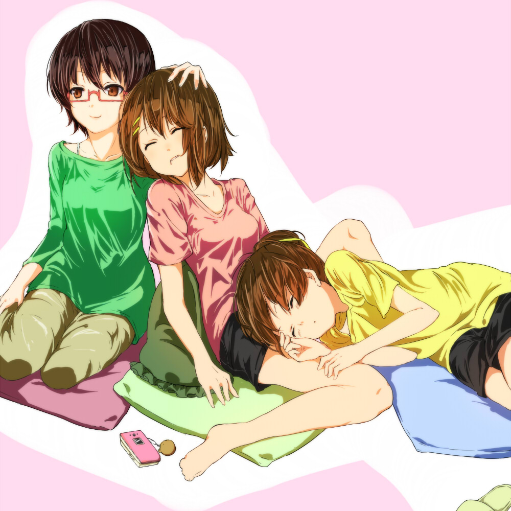 nishiuri warito, hirasawa ui, hirasawa yui, manabe nodoka, k-on!, bad id, bad pixiv id, 00s, 3girls, bare legs, barefoot, brown eyes, brown hair, casual, closed eyes, drooling, glasses, hair in own mouth, lap pillow, leaning on person, leaning to the side, lying, multiple girls, red-framed eyewear, semi-rimless eyewear, shirt, short hair, short shorts, shorts, sleeping, slippers, t-shirt, under-rim eyewear, yuri