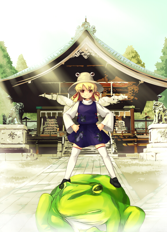 daizu (323449), daizu sanchi, moriya suwako, touhou, 1girl, blonde hair, female focus, frog, hands on own hips, hat, komainu, riding, short hair, shrine, solo, statue, sunlight, thighhighs, white thighhighs, yellow eyes