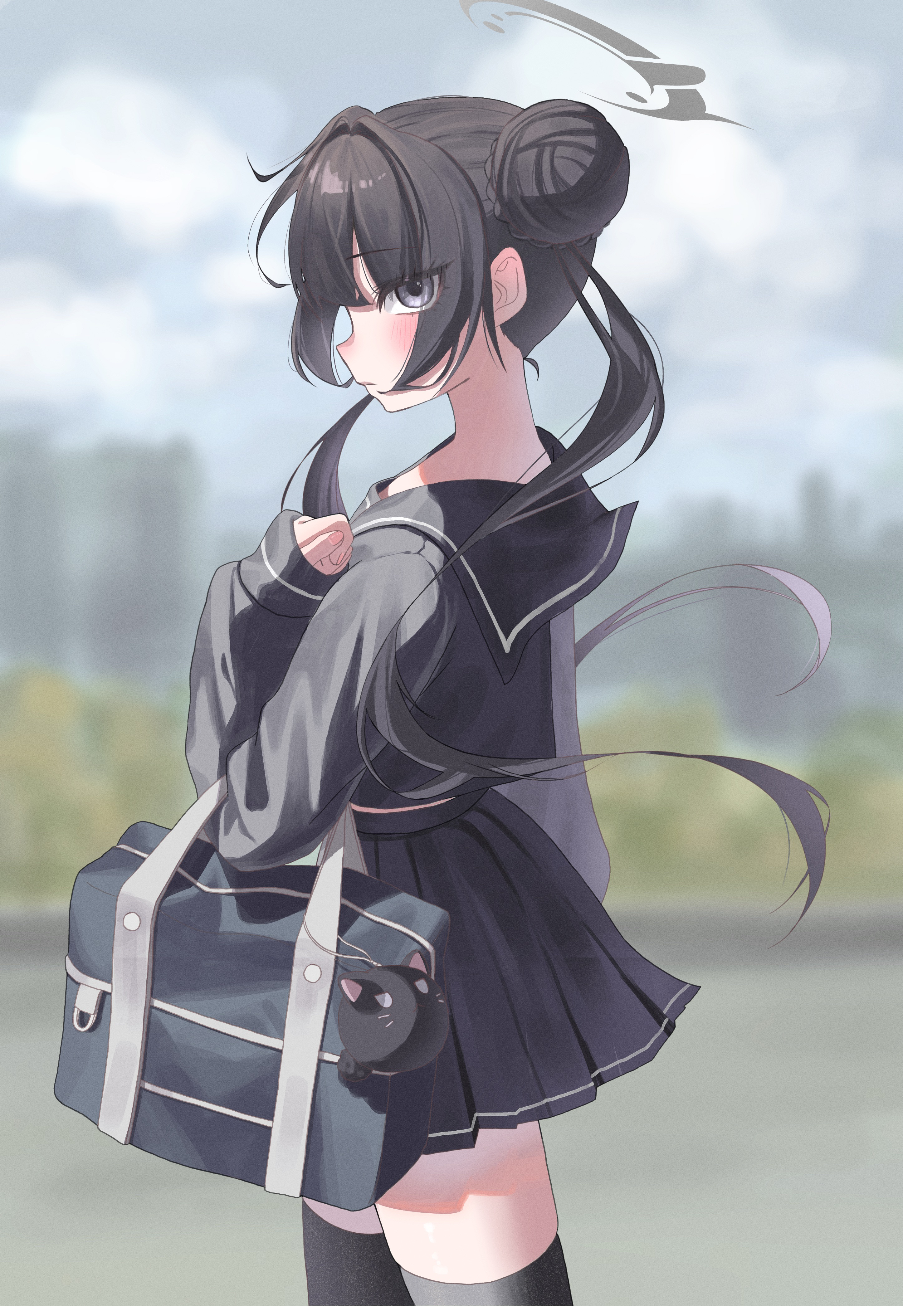 mang 722, kisaki (blue archive), blue archive, absurdres, commentary, highres, 1girl, bag, black hair, black sailor collar, black serafuku, black shirt, black skirt, black thighhighs, blurry, blurry background, blush, braid, bun with braided base, closed mouth, day, double bun, eyelashes, eyes visible through hair, floating hair, from side, frown, grey eyes, grey halo, hair between eyes, hair bun, hair intakes, halo, hand up, long hair, looking at viewer, midriff, miniskirt, outdoors, pleated skirt, profile, sailor collar, school uniform, serafuku, shirt, shoulder bag, sidelocks, skirt, sleeves past wrists, solo, thighhighs, tsurime, twintails, very long hair, zettai ryouiki