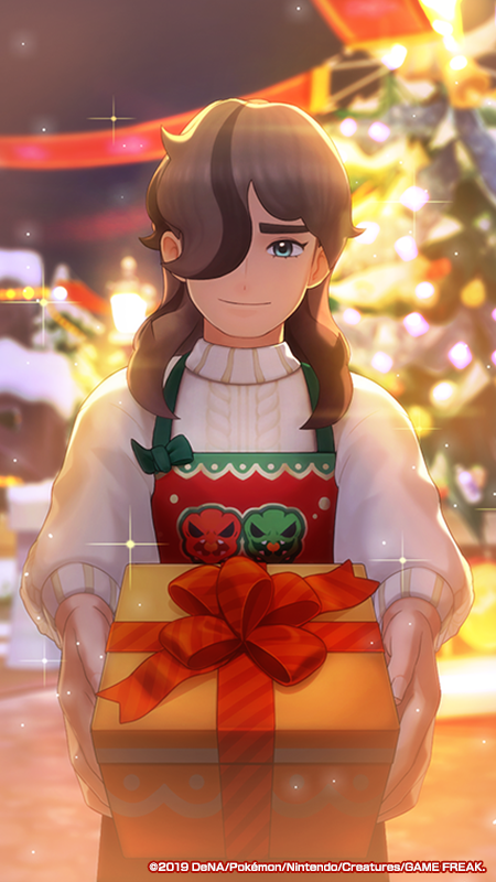 arven (holiday 2025) (pokemon), arven (pokemon), nintendo, pokemon, pokemon masters ex, commentary request, official art, 1boy, apron, blue eyes, blurry, blurry background, box, brown hair, christmas, closed mouth, gift, gift box, hair over one eye, holding, holding gift, long hair, looking at viewer, male focus, official alternate costume, print apron, smile, solo, sparkle, sweater, watermark, white sweater