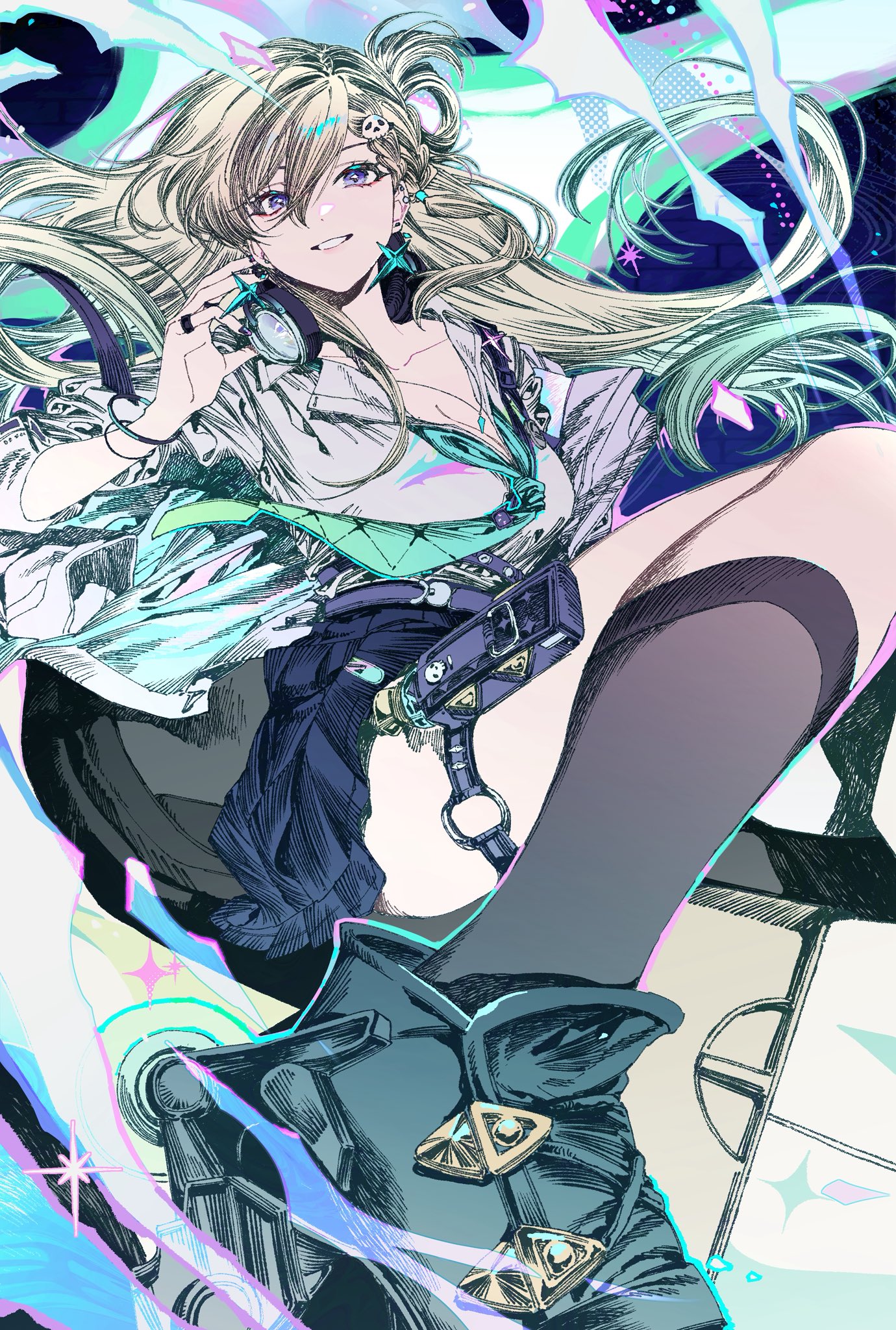 chae 88in, lynae (wuthering waves), wuthering waves, commentary, highres, symbol-only commentary, 1girl, aqua necktie, black nails, black shoes, black skirt, black socks, blonde hair, breasts, cleavage, collarbone, earrings, gradient hair, hair ornament, headphones, headphones around neck, jewelry, kneehighs, long hair, multicolored hair, nail polish, necktie, pleated skirt, purple eyes, shoes, skirt, skull hair ornament, skull ornament, smile, socks, solo, star (symbol), star earrings, teeth, thigh strap