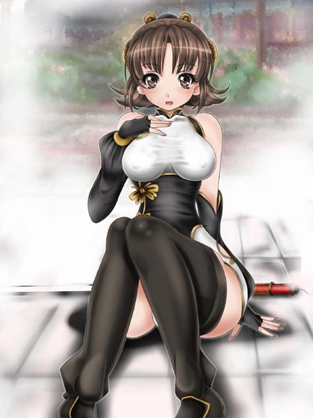 1041 (toshikazu), chai xianghua, soul calibur, soulcalibur iii, jpeg artifacts, tagme, 1girl, alternate costume, breasts, brown eyes, brown hair, fingerless gloves, gloves, looking at viewer, sitting, solo, thighhighs