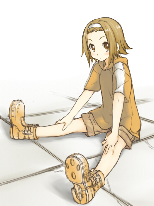 hamao, tainaka ritsu, k-on!, 00s, 1girl, boots, brown eyes, brown hair, female focus, full body, hairband, hood, hoodie, short hair, shorts, sitting, solo, tomboy