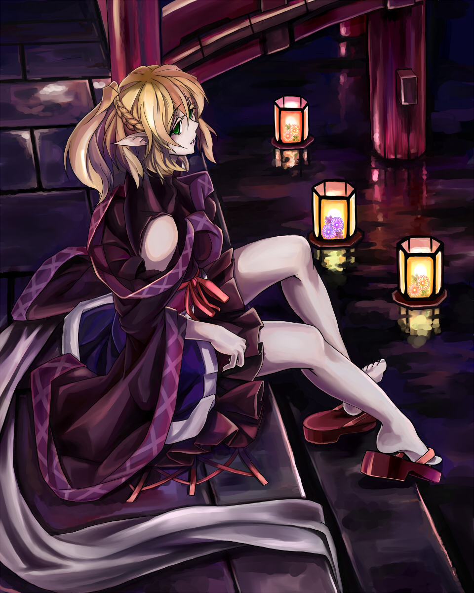 fullerene, fullerene (pixiv), mizuhashi parsee, touhou, highres, 1girl, alternate hairstyle, bare shoulders, blonde hair, feet, female focus, full body, geta, green eyes, open clothes, pointy ears, sandals, short hair, sleeveless, solo