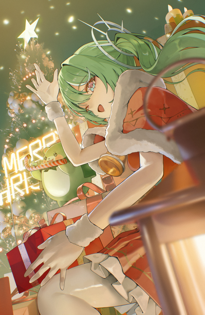 kagemoe1003, chico (yuzuha riko), yuzuha riko, stellive, chinese commentary, commentary request, 1girl, :d, bell, blue eyes, candle, christmas, christmas tree, dress, frilled dress, frills, fur-trimmed dress, fur-trimmed gloves, fur trim, gift, gloves, green hair, hair between eyes, hand up, holding, holding gift, long hair, looking at viewer, multicolored dress, multicolored eyes, open mouth, pantyhose, pink eyes, red dress, sitting, smile, two-tone dress, two-tone eyes, white dress, white gloves, white pantyhose