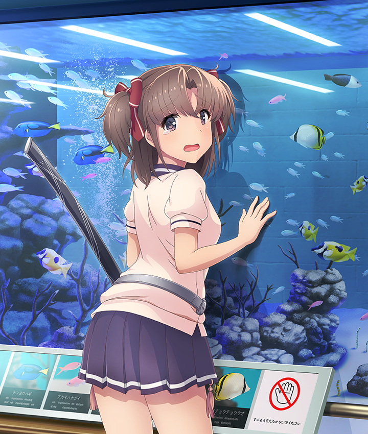 inami suu, toji no miko, toji no miko: kizamishi issen no tomoshibi, fish request, game cg, official art, third-party source, 1girl, against glass, aquarium, belt, blue skirt, bow, breasts, brick wall, brown hair, butterflyfish, caught, ceiling light, coral, cowboy shot, dot nose, from behind, grey belt, hair bow, hand on glass, medium hair, open mouth, parted bangs, purple eyes, red bow, renpu girls school uniform, school of fish, school uniform, shadow, sheath, shirt, short sleeves, short twintails, sign, skirt, small breasts, solo, summer uniform, tassel, tears, twintails, white shirt