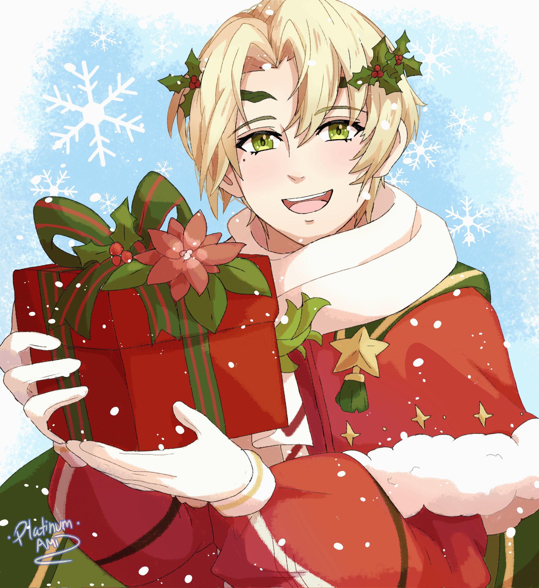 platinum ami, alfred (fire emblem), alfred (joyous snowdrop) (fire emblem), fire emblem, fire emblem engage, fire emblem heroes, nintendo, commentary, english commentary, highres, 1boy, blonde hair, blush, box, cape, capelet, christmas present, coat, fur-trimmed capelet, fur trim, gift, gift box, gloves, green cape, green eyes, hair ornament, holding, holding gift, holly, holly hair ornament, long sleeves, looking at viewer, male focus, mole, mole under eye, official alternate costume, open mouth, red capelet, red coat, santa costume, scarf, short hair, smile, snowflakes, solo, star ornament, teeth, upper teeth only, white gloves, white scarf