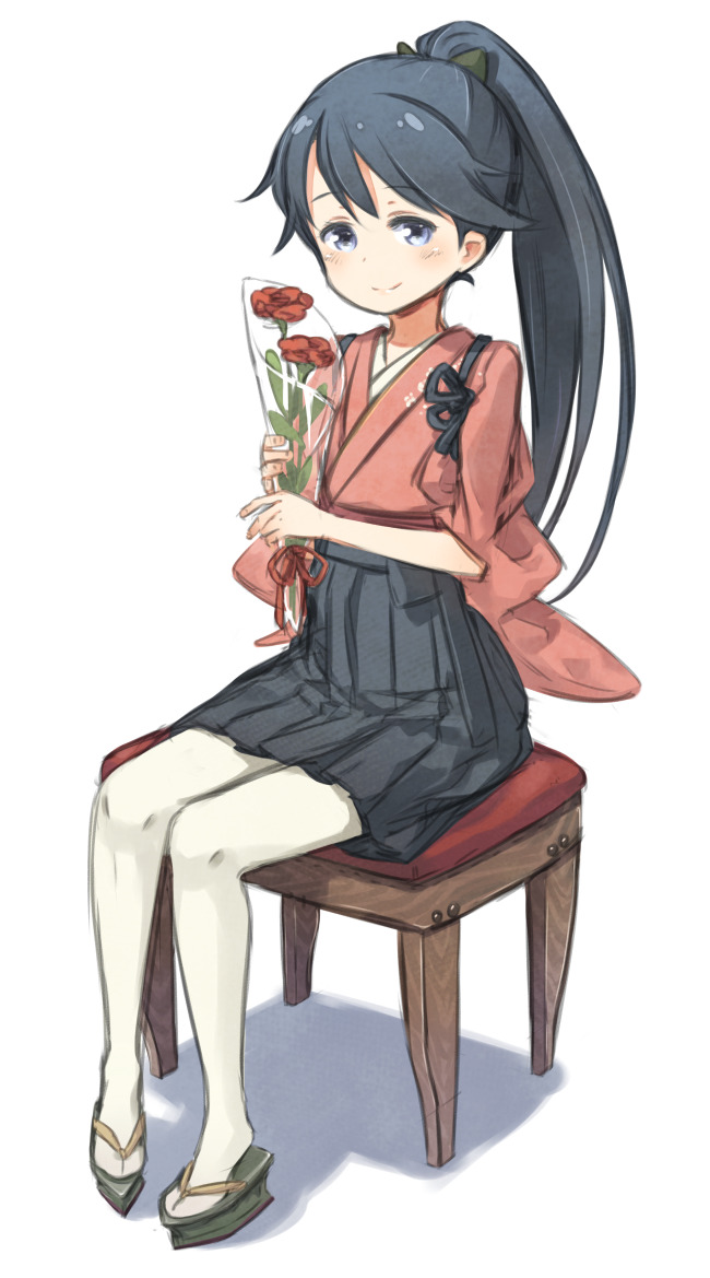 amana (pocketkey), houshou (kancolle), kantai collection, commentary request, 1girl, black hakama, blue eyes, blue hair, flower, green ribbon, hair ribbon, hakama, hakama skirt, holding, holding flower, japanese clothes, kimono, long hair, looking at viewer, on stool, pantyhose, ponytail, red flower, red kimono, ribbon, simple background, sitting, skirt, solo, stool, tasuki, white background, white pantyhose