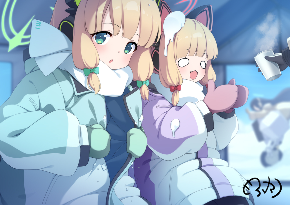 mofu namako, aris (blue archive), aris (winter) (blue archive), kei (robot) (blue archive), midori (blue archive), midori (winter) (blue archive), momoi (blue archive), momoi (winter) (blue archive), blue archive, commentary request, 3girls, animal ear headphones, animal ears, blonde hair, blush, bow, cat ear headphones, cat ears, coat, cup, day, fake animal ears, gloves, green bow, green eyes, hair bow, halo, headphones, holding, holding cup, long sleeves, looking at viewer, mittens, multiple girls, open mouth, red bow, robot, scarf, signature, snow, snow on head, snowball, steam, white scarf