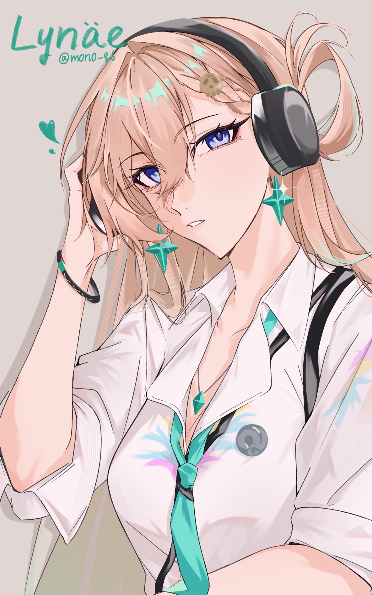lynae (wuthering waves), wuthering waves, highres, 1girl, blonde hair, blue eyes, bluesky username, breasts, earrings, hair between eyes, hair ornament, hand on headphones, headphones, jewelry, long hair, looking at viewer, medium breasts, mono q6, necktie, shirt, simple background, skull hair ornament, solo, star (symbol), star earrings, upper body, white shirt