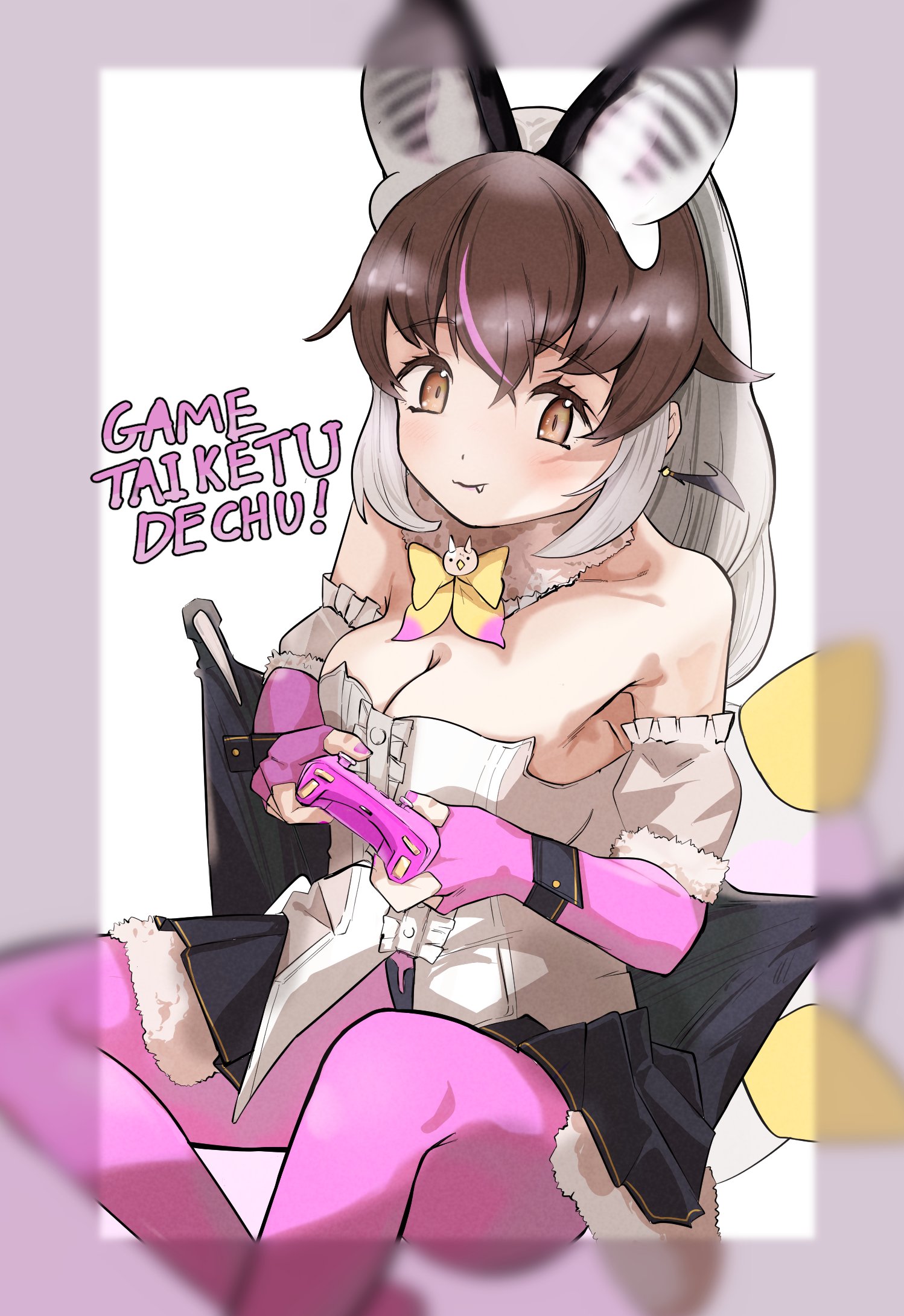 llb, brown long-eared bat (kemono friends), kemono friends, kemono friends v project, highres, 1girl, animal ears, bat ears, bat girl, bat wings, brown eyes, brown hair, controller, elbow gloves, extra ears, fingerless gloves, game controller, gloves, grey hair, leotard, long hair, looking at viewer, microphone, multicolored hair, pantyhose, simple background, skirt, solo, streaked hair, virtual youtuber, wings
