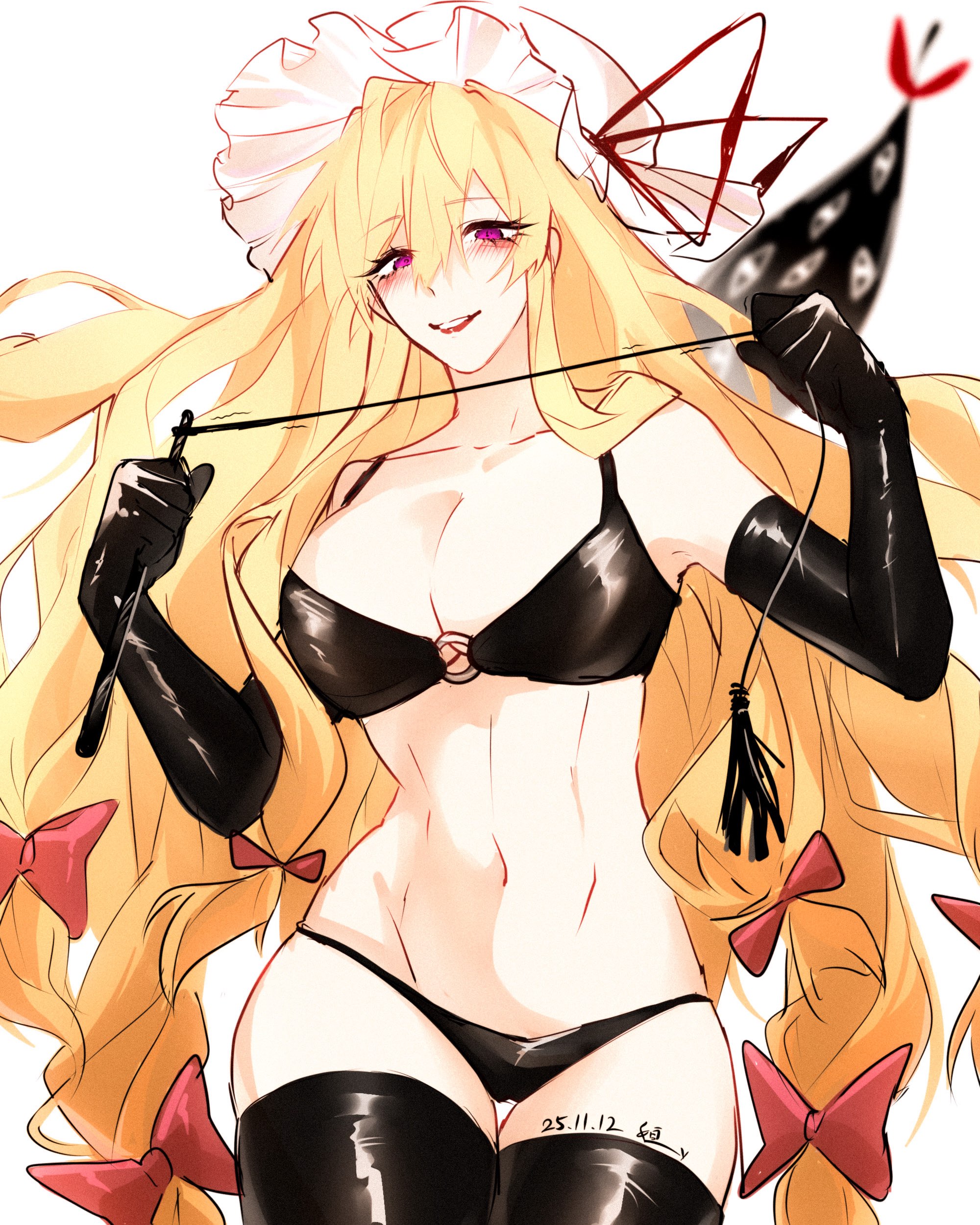 heng (heng798616), yakumo yukari, touhou, absurdres, commentary request, highres, 1girl, bdsm, black bra, black gloves, black panties, black thighhighs, blonde hair, blush, bra, breasts, collarbone, dated, dominatrix, elbow gloves, gap (touhou), gloves, hair ribbon, hat, holding, holding whip, large breasts, latex, latex gloves, latex thighhighs, long hair, looking at viewer, midriff, mob cap, navel, panties, parted lips, purple eyes, red lips, ribbon, signature, smile, solo, thighhighs, underwear, very long hair, white background