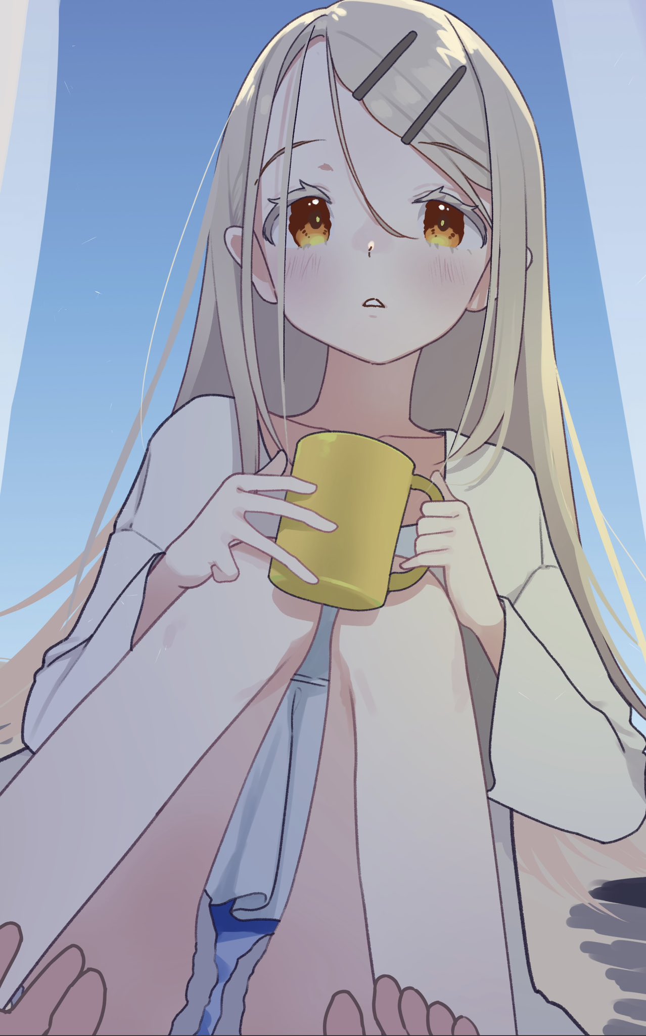 lily-an, shinosawa hiro, gakuen idolmaster, idolmaster, commentary request, highres, 1girl, blonde hair, blue background, blue shorts, blush, camisole, colored eyelashes, cup, denim, denim shorts, feet out of frame, from below, gradient background, hair ornament, hairclip, holding, holding cup, knees up, long hair, long sleeves, looking at viewer, mug, open clothes, open robe, orange eyes, parallel hairclips, parted lips, robe, shorts, sitting, solo, swept bangs, toes, white camisole, white robe, wide sleeves