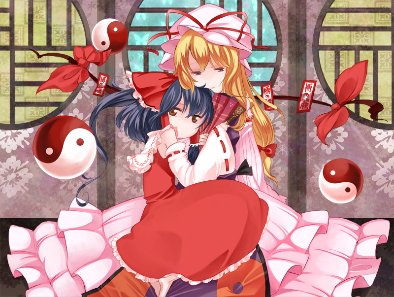 ituka, notsuki miko, hakurei reimu, yakumo yukari, touhou, 2girls, black hair, blonde hair, bow, couple, dress, female focus, hair bow, hat, hug, multiple girls, yin yang, yuri