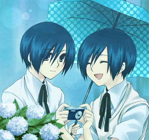 yuuki makoto (persona 3), atlus, persona, persona 3, lowres, 2boys, blue hair, camera, dual persona, grey eyes, multiple boys, sweater vest, umbrella