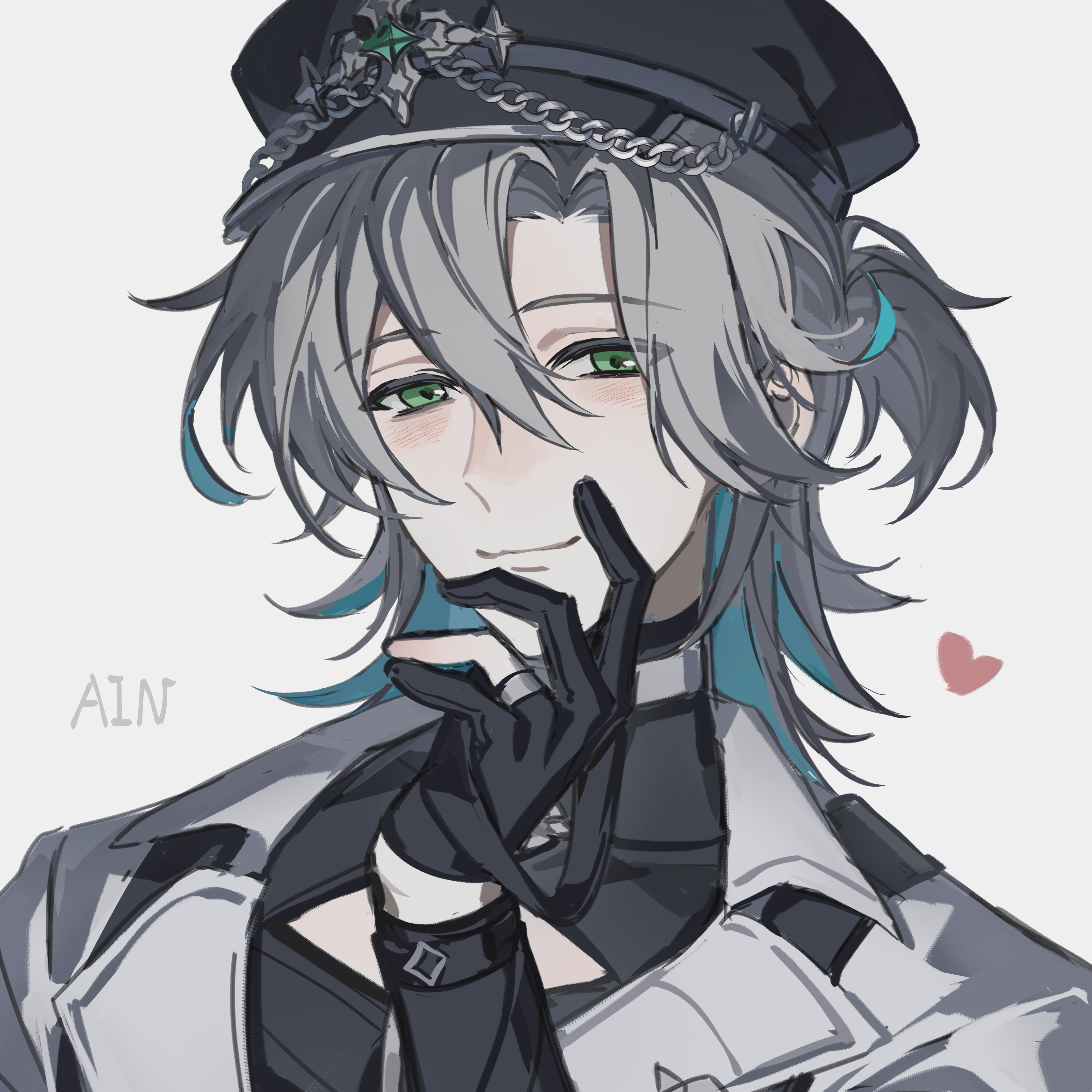 yingu494, ainchase ishmael, elsword, absurdres, chinese commentary, commentary request, highres, 1boy, black gloves, black hat, black shirt, blue hair, breast cutout, character name, closed mouth, colored inner hair, eyes visible through hair, gloves, green eyes, grey hair, hair between eyes, hand on own chin, hat, heart, jacket, jewelry, long sleeves, looking at viewer, male focus, multicolored hair, official alternate costume, partially fingerless gloves, ponytail, ring, shirt, short ponytail, simple background, smile, solo, turtleneck, upper body, white background, white jacket