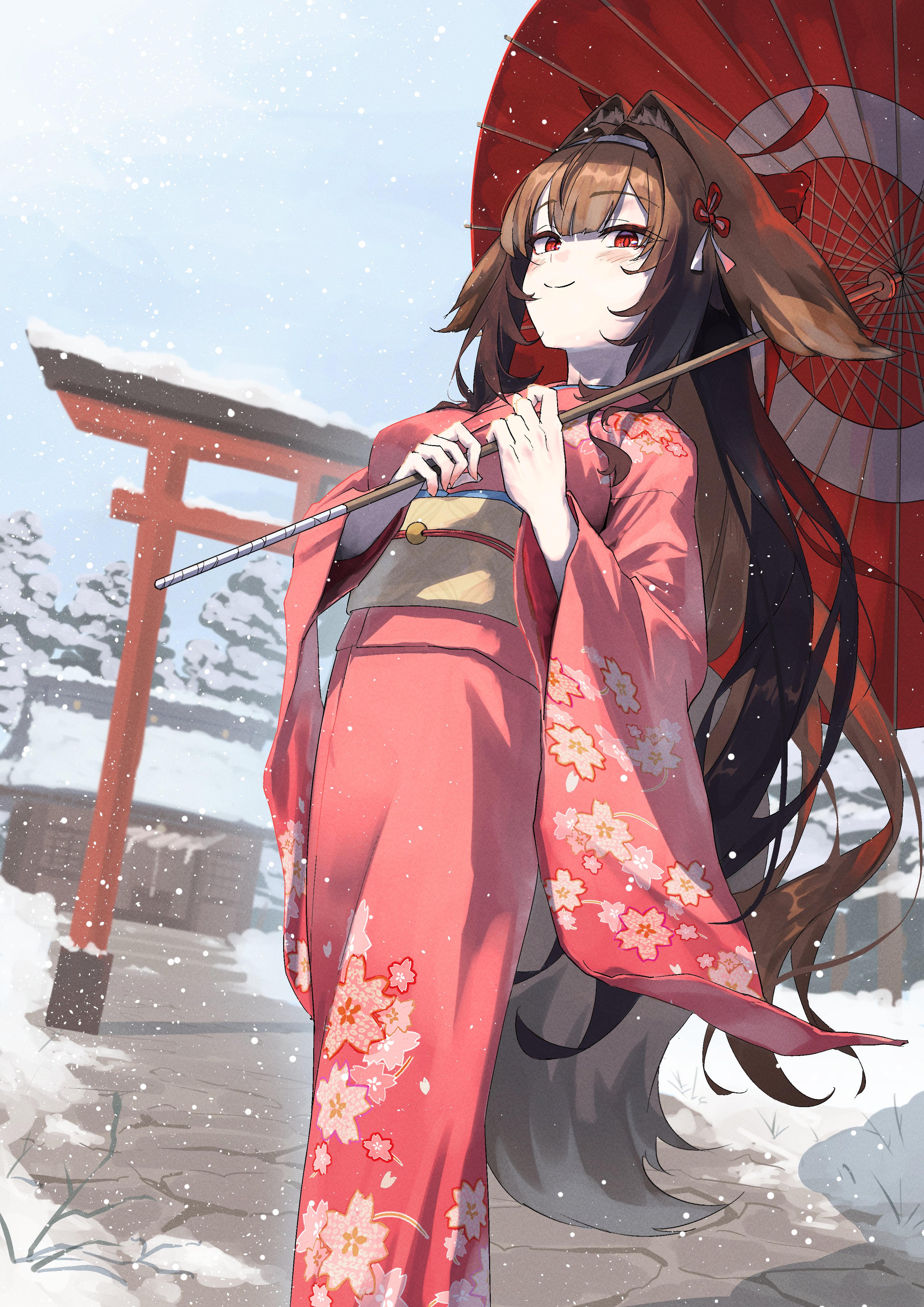 tora (kumo sakamoto), ye shunguang, zenless zone zero, absurdres, commentary request, highres, animal ear fluff, animal ears, blush, brown hair, brown tail, closed mouth, clover, clover hair ornament, droopy ears, floral print, floral print kimono, from below, hair ornament, hairband, holding, holding umbrella, japanese clothes, kimono, long hair, looking at viewer, oil-paper umbrella, outdoors, pink kimono, print kimono, red eyes, smile, snow, snowing, tail, tree, umbrella, very long hair, white hairband