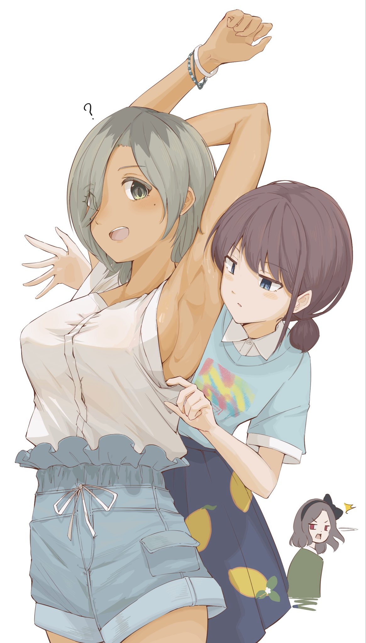 ebizuka tomo, iseri nina, rupa (girls band cry), girls band cry, commentary request, highres, 3girls, ?, armpits, blue eyes, bow, bracelet, breasts, fj5fq88gsv84580, grey hair, hair bow, hair over one eye, jealous, jewelry, large breasts, looking at armpits, medium hair, mole, mole under eye, multiple girls, open mouth, red hair, shirt, short hair, shorts, sideboob, simple background, skirt, smile, t-shirt, white background, yellow eyes, yuri