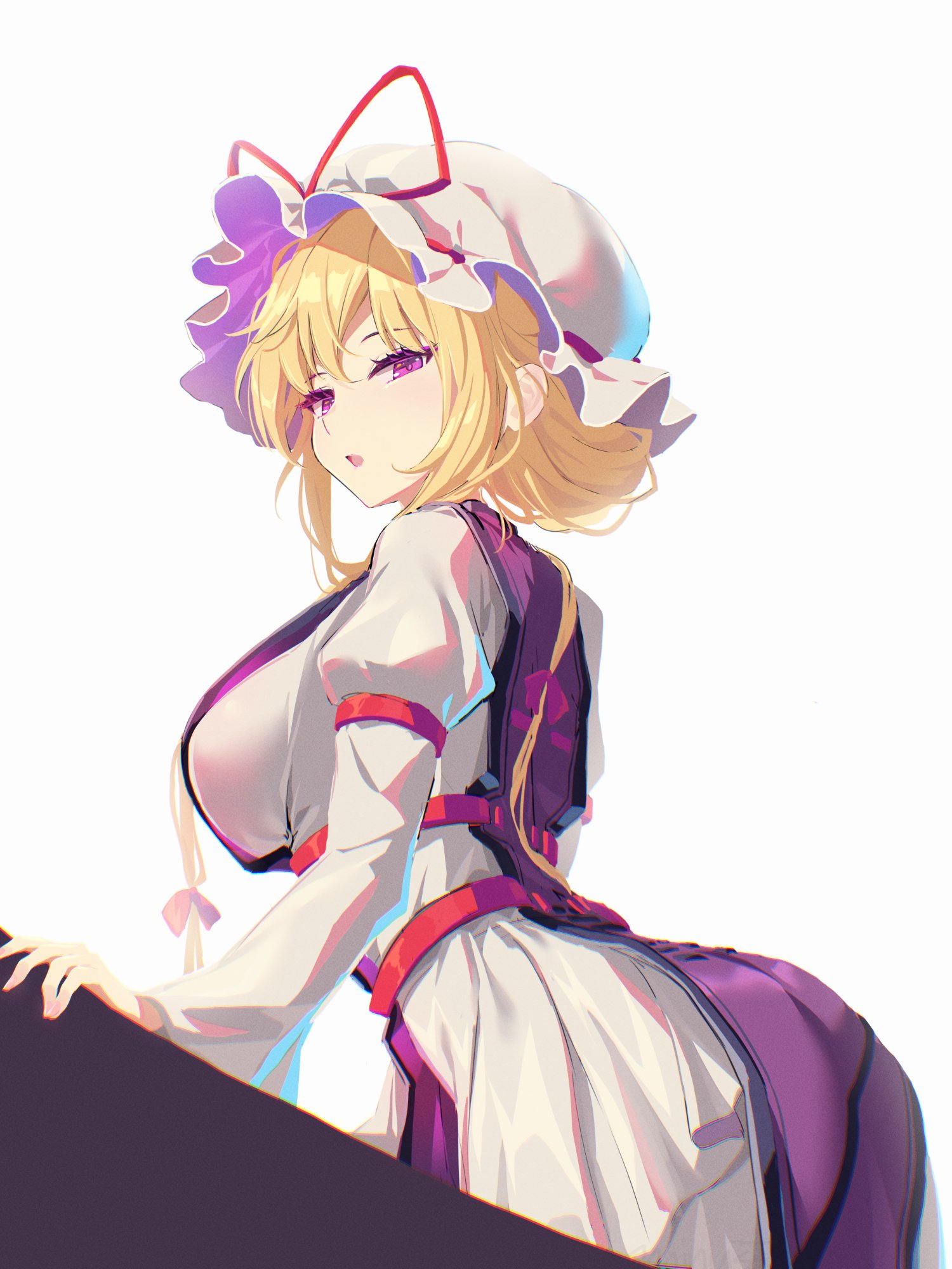 minust, yakumo yukari, touhou, tagme, 1girl, ass, blonde hair, tauminust