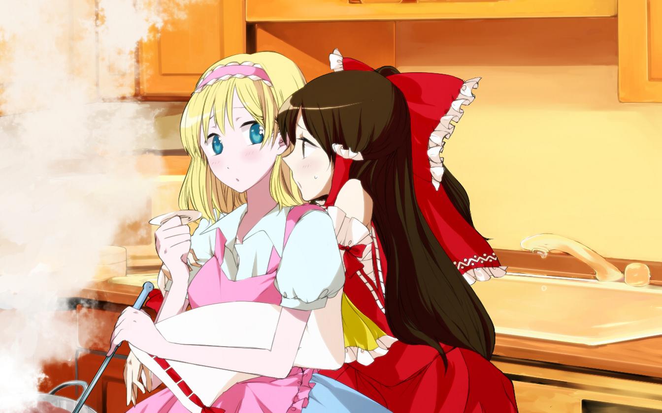 imai km, alice margatroid, hakurei reimu, touhou, bad id, bad pixiv id, md5 mismatch, 2girls, apron, blonde hair, blue eyes, blush, brown hair, cooking, couple, eye contact, female focus, hug, hug from behind, kitchen, looking at another, multiple girls, yuri
