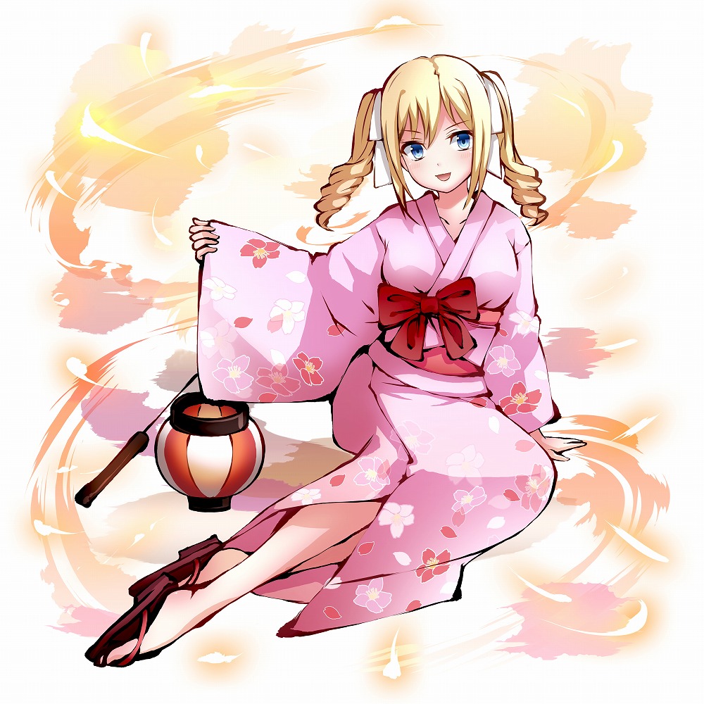 angelina kudou shields, mahouka koukou no rettousei, official art, second-party source, 1girl, arm support, blonde hair, blue eyes, blush, bow, breasts, crossover, drill hair, full body, geta, hair between eyes, hair ribbon, himegami kagura, japanese clothes, kimono, lantern, large breasts, long hair, looking at viewer, obi, open mouth, paper lantern, red bow, ribbon, sash, sidelocks, simple background, sitting, smile, solo, twin drills, twintails, v-shaped eyebrows, white background, white ribbon, yukata