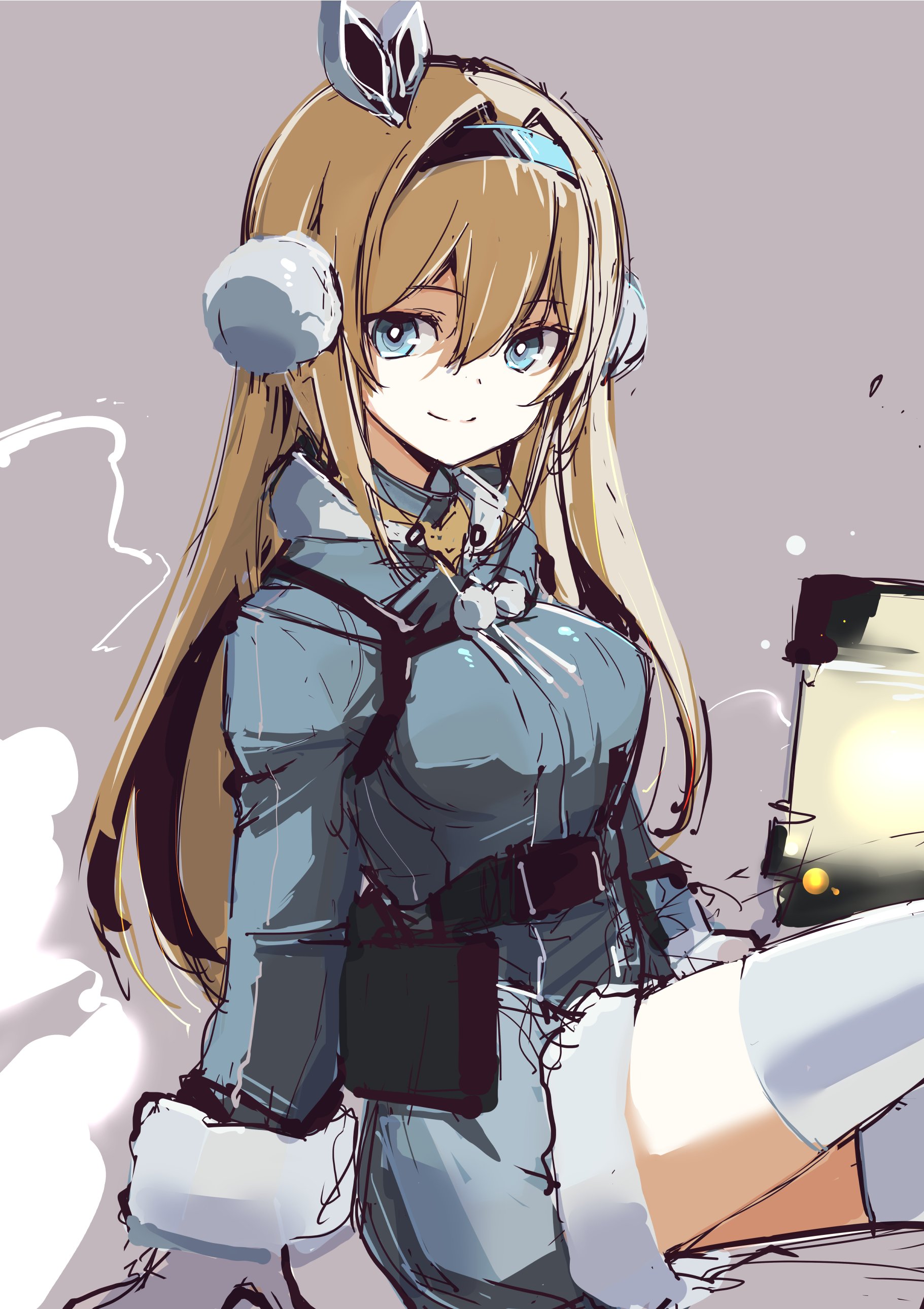 yoto (rinlin2), suomi (girls' frontline), suomi (girls' frontline 2), girls' frontline, girls' frontline 2: exilium, absurdres, highres, 1girl, blonde hair, blue eyes, blue hairband, blue jacket, earmuffs, gun, hair ornament, hairband, jacket, light smile, long hair, looking at viewer, simple background, sitting, snowflake hair ornament, submachine gun, suomi kp/-31, thighhighs, thighs, weapon, white thighhighs