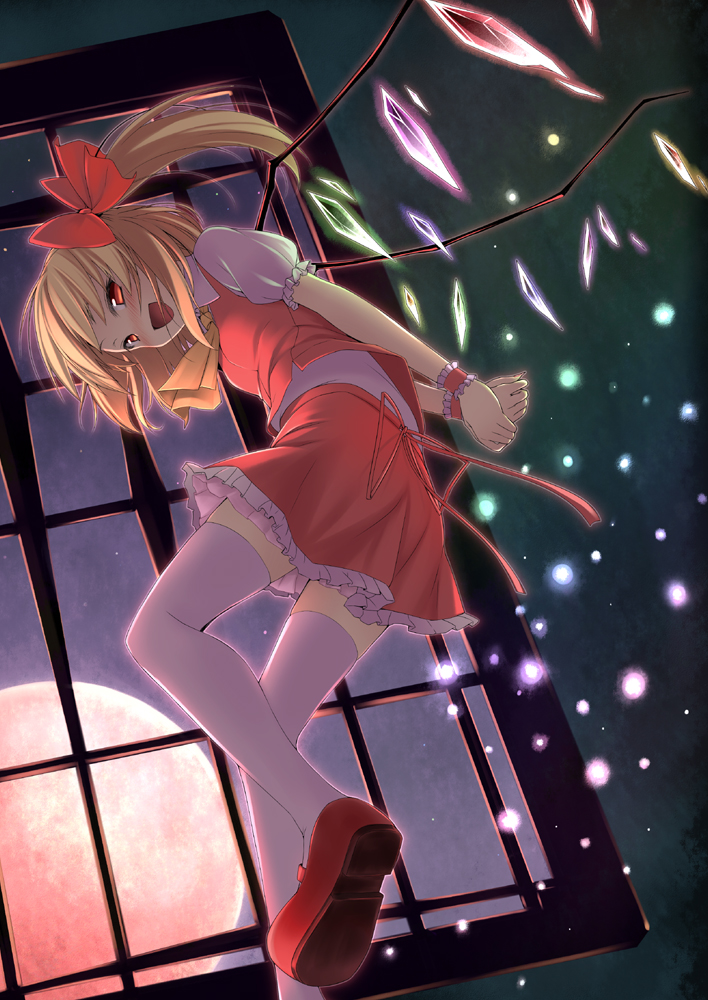 nullken, flandre scarlet, embodiment of scarlet devil, touhou, 1girl, ascot, blonde hair, bow, female focus, full moon, hair bow, hat, looking back, mary janes, moon, ponytail, puffy short sleeves, puffy sleeves, red eyes, shoes, short hair, short hair with long locks, short sleeves, side ponytail, skirt, solo, thighhighs, white thighhighs, window, wings, wrist cuffs, zettai ryouiki