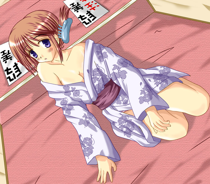 hiiragi tomoka, komaki manaka, to heart (series), to heart 2, 00s, 1girl, blue eyes, brown hair, claw hair clip, female focus, folded ponytail, hair ornament, hairclip, japanese clothes, kimono, short hair, sitting, solo, yukata