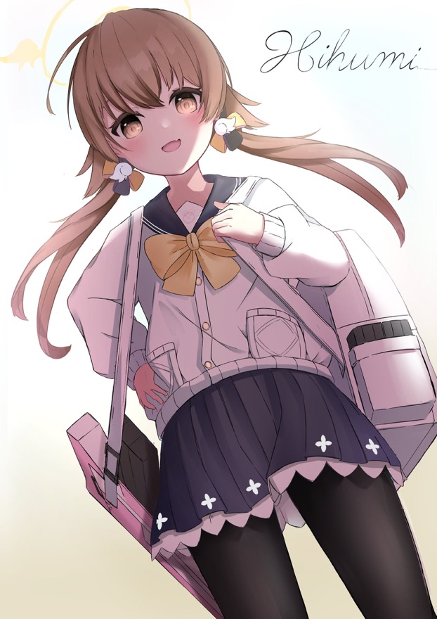 moepu., hifumi (blue archive), blue archive, commentary, 1girl, backpack, bag, black pantyhose, blonde hair, bow, bowtie, fang, gun, hair ribbon, halo, hand on own hip, long sleeves, looking at viewer, low twintails, magazine (weapon), pantyhose, pleated skirt, ribbon, sailor collar, school uniform, serafuku, skin fang, skirt, solo, trinity general school logo, twintails, weapon, white bag, winged halo, yellow bow, yellow bowtie, yellow eyes, yellow halo