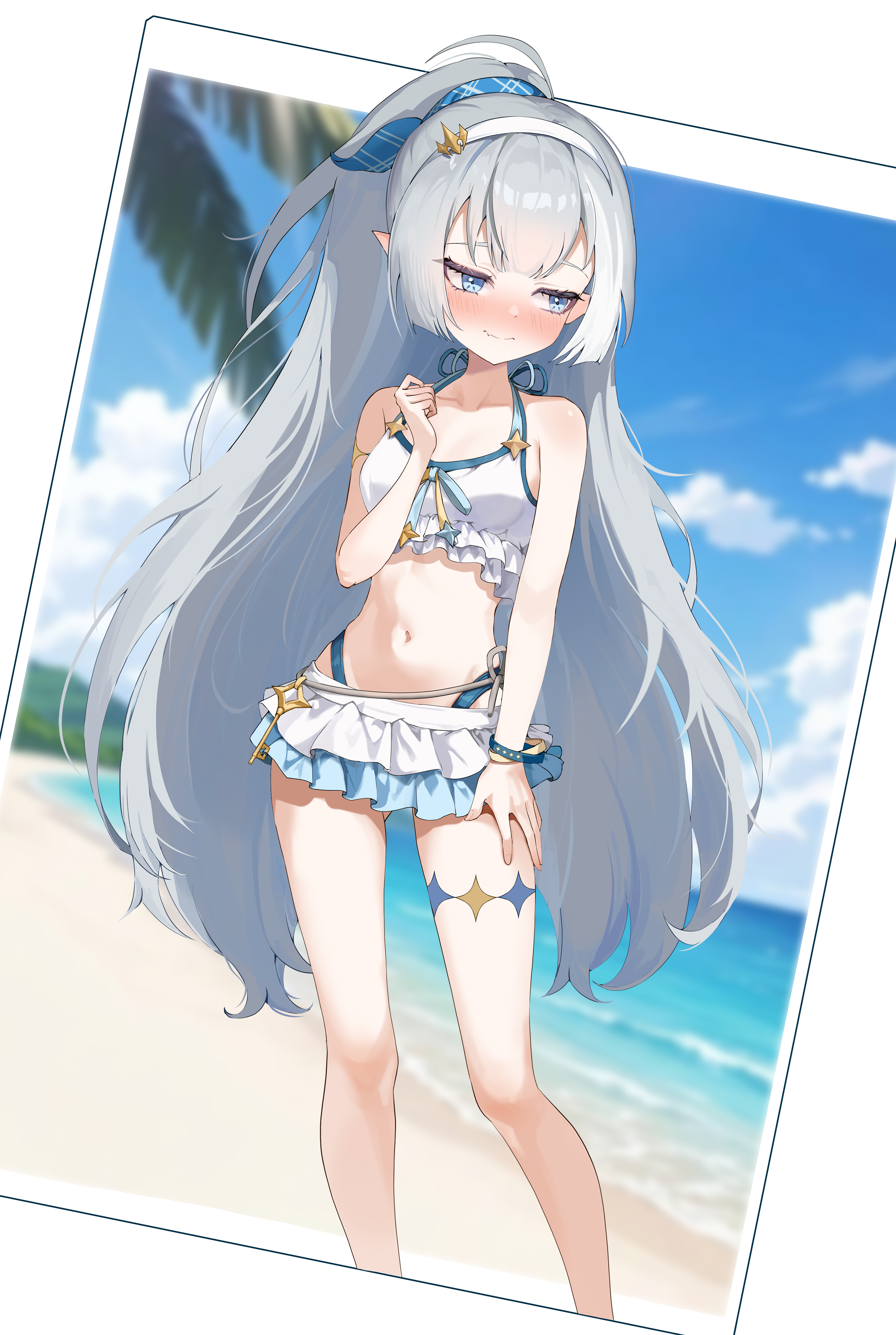 agm, female tyrant (stella sora), female tyrant (swimsuit) (stella sora), tyrant (stella sora), stella sora, absurdres, commentary request, highres, 1girl, ahoge, bare shoulders, beach, bikini, bikini skirt, blue eyes, blush, bracelet, breasts, closed mouth, embarrassed, fang, feet out of frame, frilled bikini, frills, gluteal fold, grey hair, hairband, hand on own thigh, hand up, highleg, highleg bikini, jewelry, key, long hair, looking to the side, multiple bracelets, navel, official alternate costume, palm tree, pointy ears, ponytail, shore, sideways glance, skin fang, small breasts, solo, standing, swimsuit, tree, very long hair, white bikini, white hairband