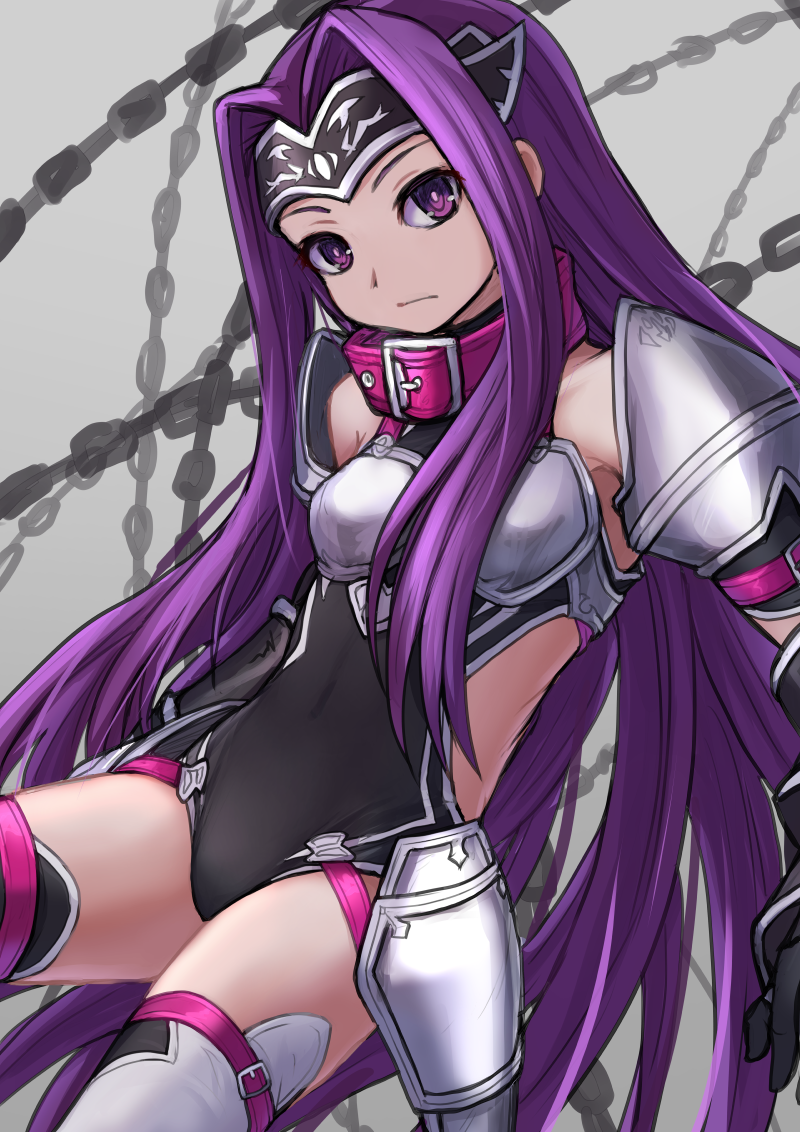 purutoppu (toranohige), medusa (fate), medusa (lancer) (fate), rider, fate/grand order, fate (series), commentary request, 1girl, aged down, armor, belt collar, bikini armor, black gloves, black leotard, boobplate, breastplate, breasts, bright pupils, chain, clothing cutout, collar, covered navel, curtained hair, expressionless, faulds, forehead protector, gloves, highleg, highleg leotard, leotard, long hair, long sidelocks, looking at viewer, pauldrons, petite, pink collar, purple eyes, purple hair, shoulder armor, side cutout, sidelocks, small breasts, solo, thighhighs, very long hair, very long sidelocks, white pupils, white thighhighs
