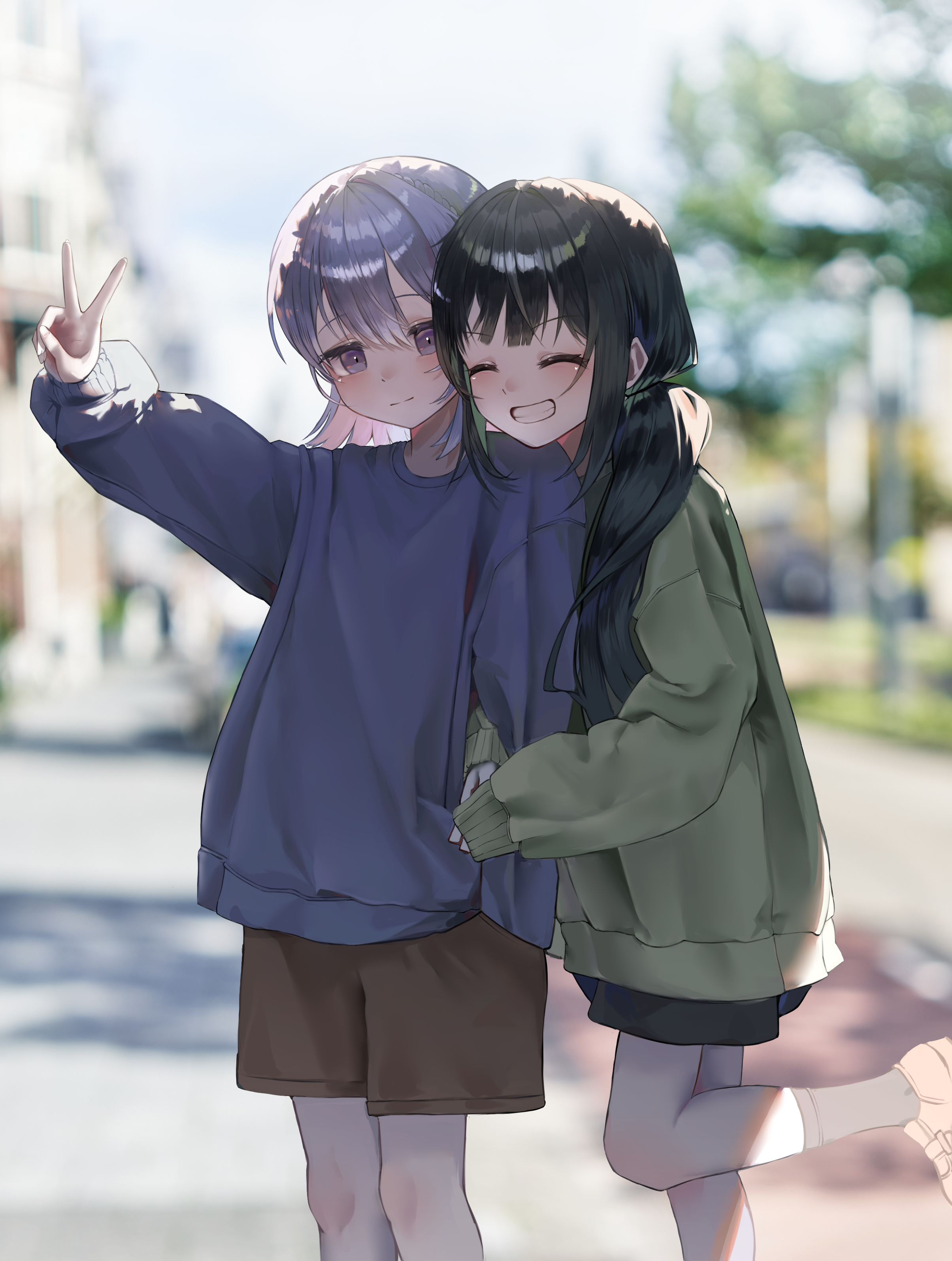 lazy jeyuk bokkeum, kurobe nanoka, mahou shoujo no majo saiban, absurdres, commentary request, highres, spoilers, 2girls, alternate costume, arm hug, black hair, blunt bangs, blurry, blurry background, brown shorts, closed eyes, closed mouth, day, green sweater, grey hair, grey sweater, grin, kurobe nanoka's sister, long hair, long sleeves, looking at viewer, low ponytail, multiple girls, outdoors, ponytail, road, short hair, shorts, siblings, sidelocks, sisters, smile, socks, standing, standing on one leg, street, sweater, v