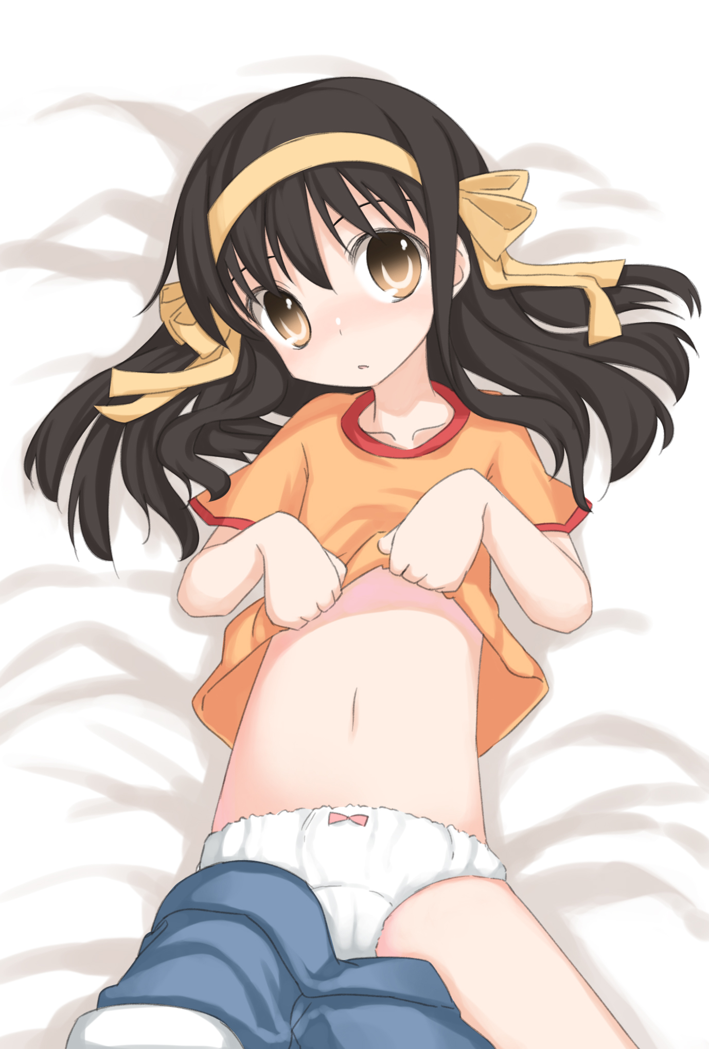 shouji ayumu, suzumiya haruhi, suzumiya haruhi (young), kadokawa shoten, suzumiya haruhi no yuuutsu, highres, 00s, 1girl, aged down, brown eyes, brown hair, female focus, flat chest, hair ribbon, loli, orange shirt, panties, ribbon, shirt, solo, underwear, white panties