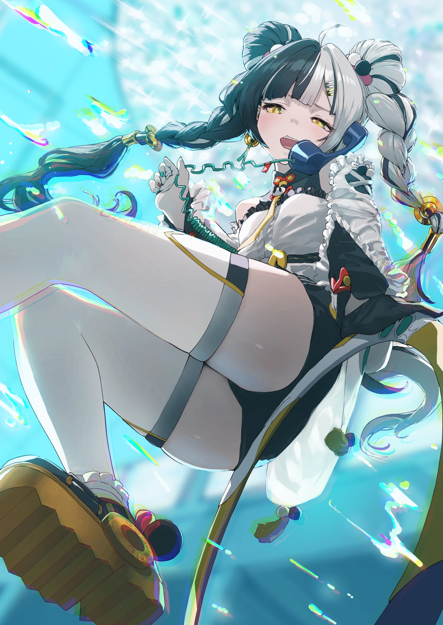 mmk (majinai no mori), dialyn (zenless zone zero), zenless zone zero, commentary request, highres, 1girl, ahoge, black gloves, black hair, black shoes, china dress, chinese clothes, dress, from below, gloves, hand up, long hair, long sleeves, multicolored hair, phone, shoes, single glove, solo, split-color hair, teeth, thighhighs, two-tone hair, upper teeth only, very long hair, white dress, white hair, white thighhighs, yellow eyes
