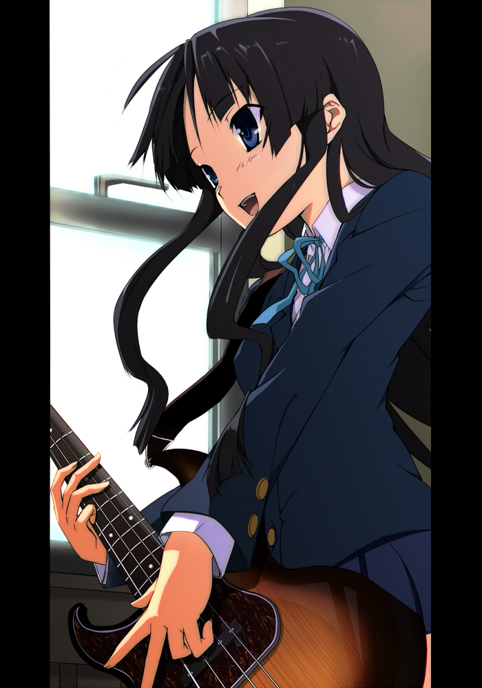 eto, akiyama mio, k-on!, bad id, bad pixiv id, colorized, 00s, 1girl, bass guitar, black hair, blue eyes, blunt bangs, female focus, fender (company), fender jazz bass, hime cut, instrument, long hair, pillarboxed, school uniform, solo