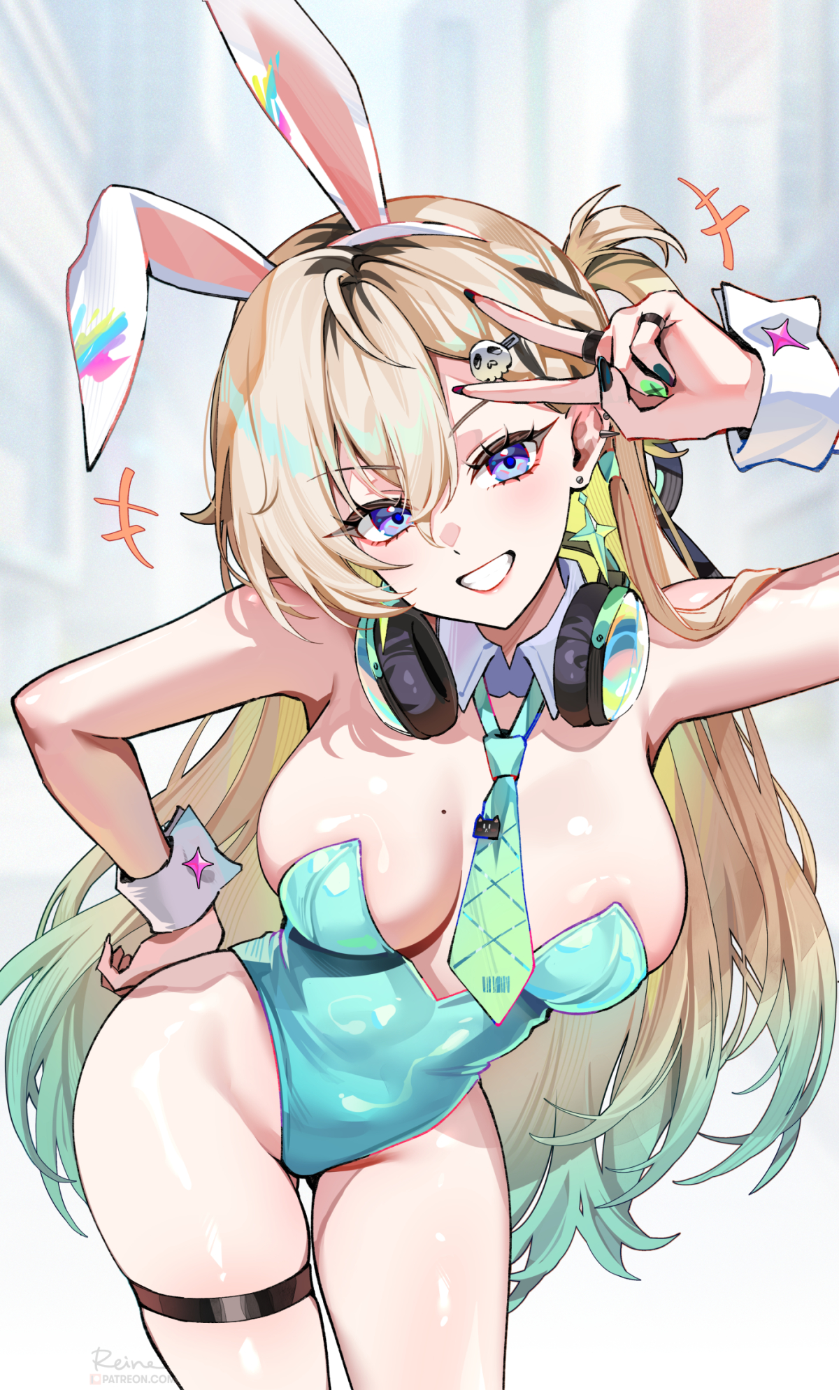 foxyreine, lynae (wuthering waves), wuthering waves, commentary, highres, textless version, variant set, +++, 1girl, alternate costume, animal ear hairband, animal ears, aqua leotard, aqua necktie, arm up, bare shoulders, black nails, blonde hair, blue eyes, blurry, blurry background, breasts, cleavage, detached collar, earrings, fake animal ears, fingernails, green hair, grin, hair between eyes, hair ornament, hairband, headphones, headphones around neck, highleg, highleg leotard, jewelry, leaning forward, leotard, long fingernails, long hair, looking at viewer, medium breasts, mole beside mouth, nail polish, necktie, outdoors, playboy bunny, rabbit ear hairband, rabbit ears, signature, skull hair ornament, smile, solo, star (symbol), star earrings, strapless, strapless leotard, thigh strap, thighs, very long hair, wrist cuffs