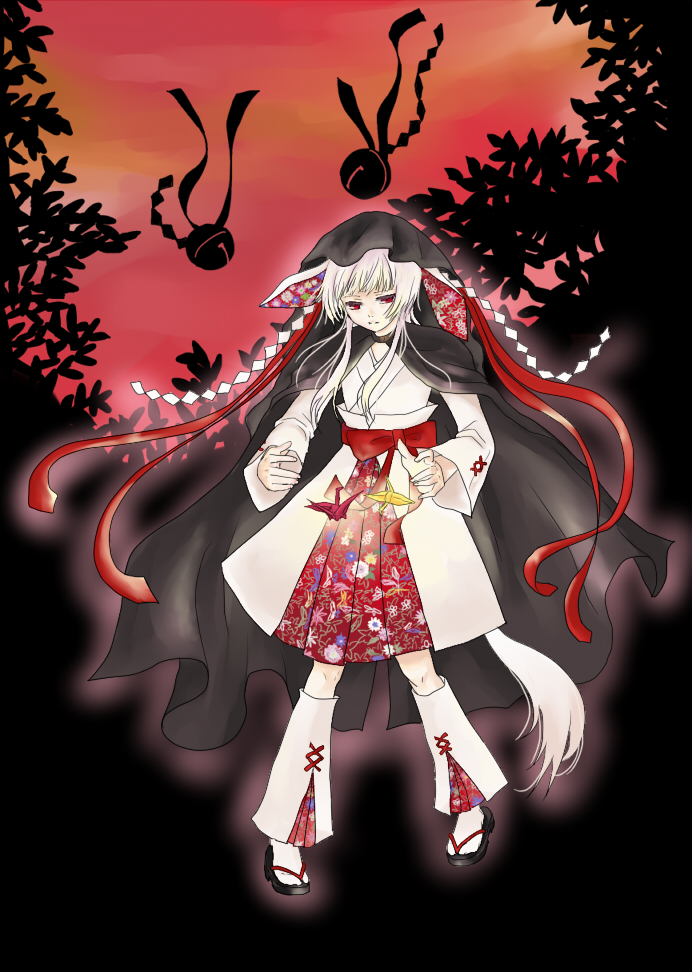 bekkourico, kushinada nemuru, ookamikakushi, original, silver hair, 1girl, animal ears, bell, cloak, female focus, japanese clothes, kimono, origami, paper crane, ribbon, solo, tail