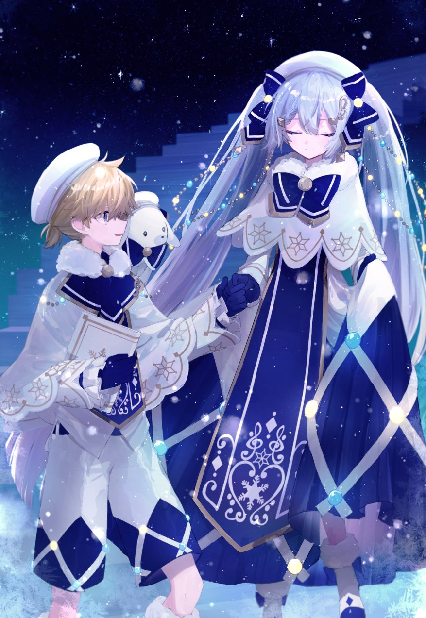 ebi (yzpiyo039), hatsune miku, kagamine len, rabbit yukine, yuki len, yuki miku, yuki miku (2021), vocaloid, commentary request, highres, 1boy, 1girl, beret, blonde hair, blue bow, blue eyes, blue gloves, blue tabard, blush, book, bow, braid, capelet, closed eyes, closed mouth, dress, fortissimo, gloves, gold trim, hair between eyes, hair ornament, hat, holding, holding book, holding hands, long hair, long sleeves, looking at another, musical note, musical note hair ornament, official alternate costume, official alternate hairstyle, rabbit, smile, snowflake print, stairs, tabard, twintails, very long hair, white capelet, white hat