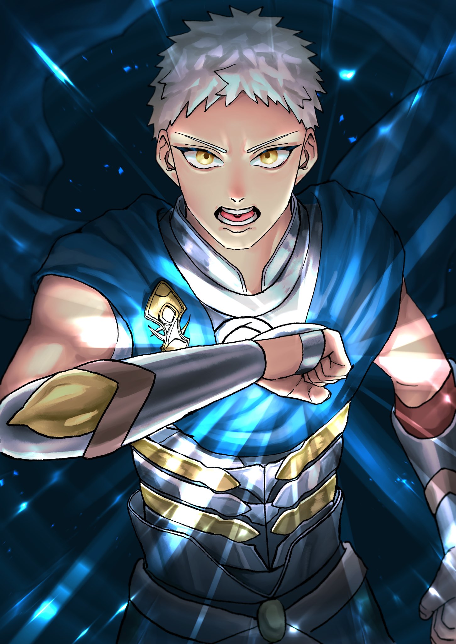 ptolemy (fate), fate/grand order, fate (series), commentary request, highres, 1boy, arituhama, blue background, blue cape, cape, glowing, looking at viewer, male focus, open mouth, short hair, solo, straight-on, upper body, white hair, yellow eyes