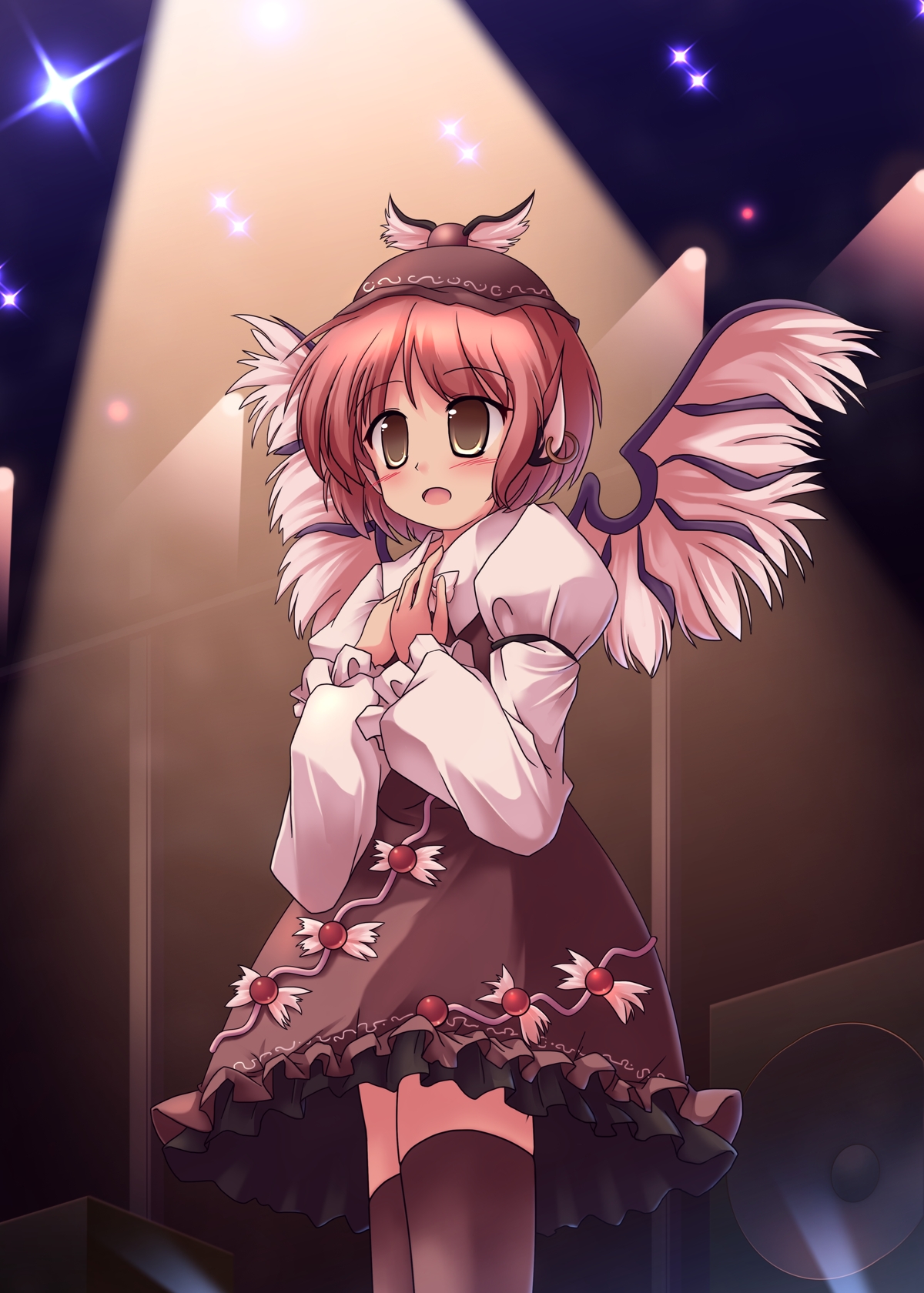 lzh, mystia lorelei, touhou, highres, 1girl, animal ears, female focus, hat, pink hair, short hair, solo, standing, thighhighs, wings, yellow eyes