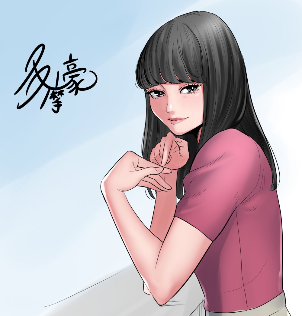 tamagou, original, commentary request, 1girl, black eyes, black hair, blue background, elbow rest, eyebrows hidden by hair, from side, long hair, looking at viewer, red shirt, shirt, signature, solo, upper body
