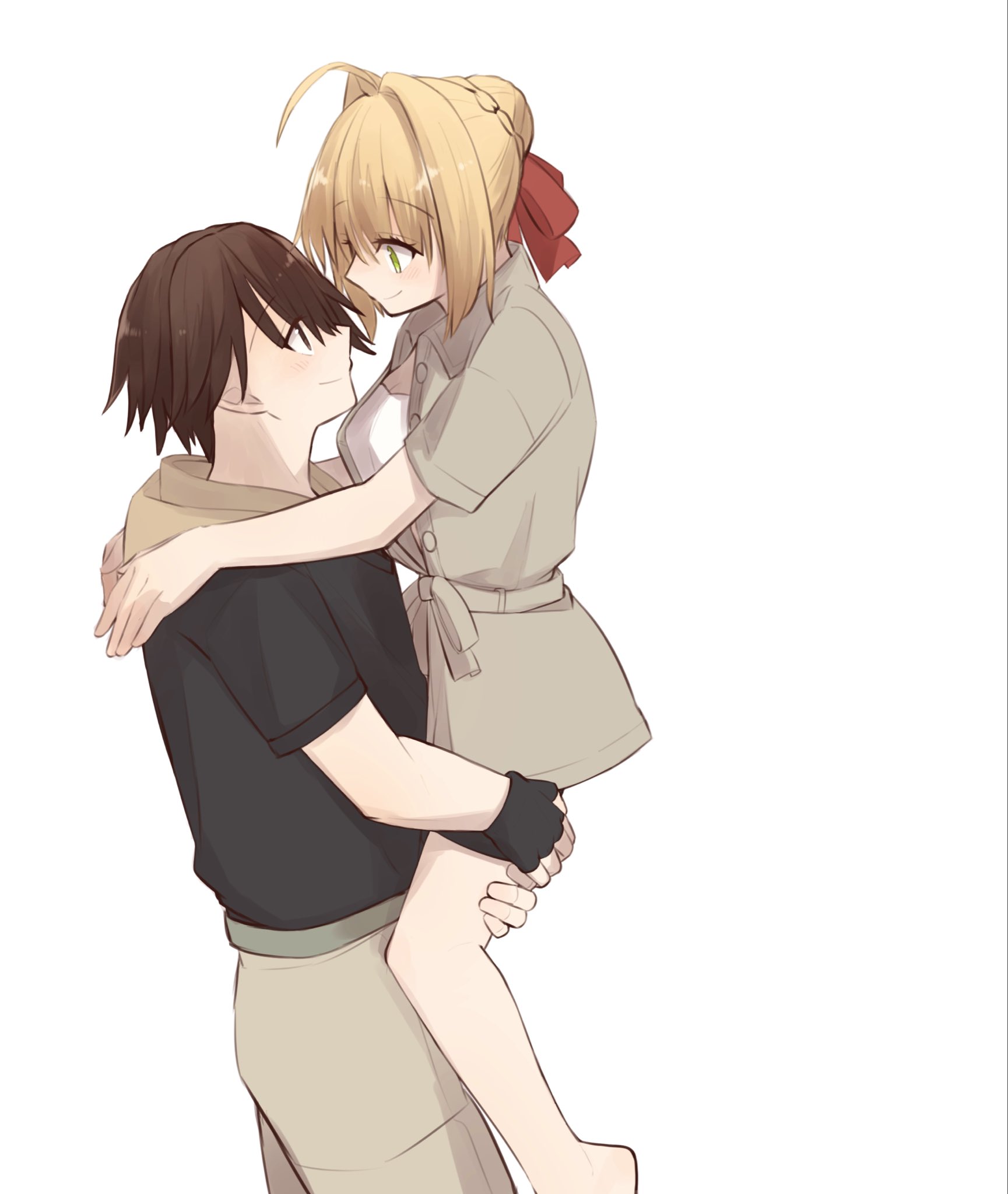 46isky21, kishinami hakuno (male), nero claudius (fate), nero claudius (traveling outfit) (fate), fate/extella, fate/extella link, fate/extra, fate/grand order, fate (series), commentary request, highres, 1boy, 1girl, ahoge, belt, black gloves, black shirt, blonde hair, blush, bow, braid, breasts, brown eyes, brown hair, buttons, carrying, carrying person, closed mouth, collared shirt, cowboy shot, fingerless gloves, gloves, green eyes, grey belt, grey ribbon, grey shirt, hair between eyes, hair bow, hair bun, hetero, hooded shirt, large breasts, looking at another, official alternate costume, open clothes, open shirt, pants, red bow, shirt, short hair, short sleeves, sidelocks, simple background, single braid, smile, standing, t-shirt, white background, white pants, white shirt