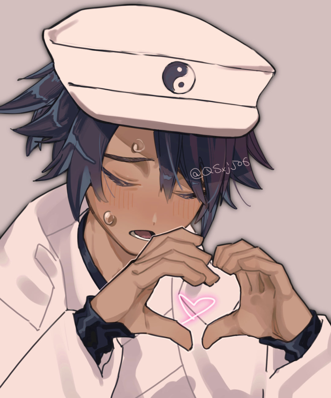 rune factory, rune factory: guardians of azuma, commentary request, highres, 1boy, black hair, blush, closed eyes, grey background, hair between eyes, hat, heart, heart hands, ikaruga (rune factory), japanese clothes, long sleeves, male focus, open mouth, qsxj506, simple background, solo, sweat, twitter username, upper body, white hat, wide sleeves