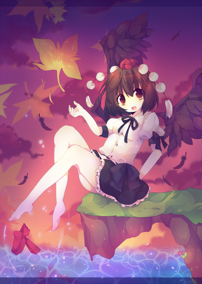 ana (rznuscrf), shameimaru aya, touhou, bad id, bad pixiv id, 1girl, barefoot, black hair, black wings, female focus, geta, hat, leaf, no nose, red eyes, short hair, sitting, skirt, solo, tengu-geta, tokin hat, twilight, wings