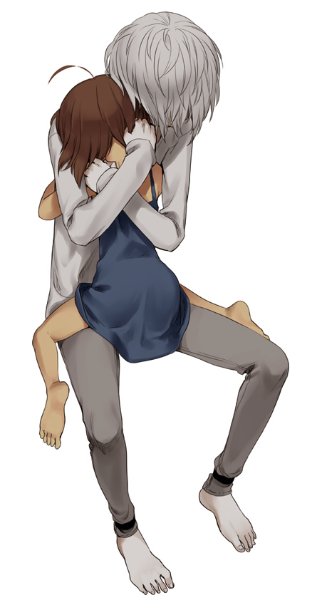 kazuga (dorp), accelerator (toaru majutsu no index), last order (toaru majutsu no index), toaru majutsu no index, silver hair, bad id, bad pixiv id, 1boy, 1girl, ahoge, barefoot, brown hair, dress, hetero, hug, short hair, straddling