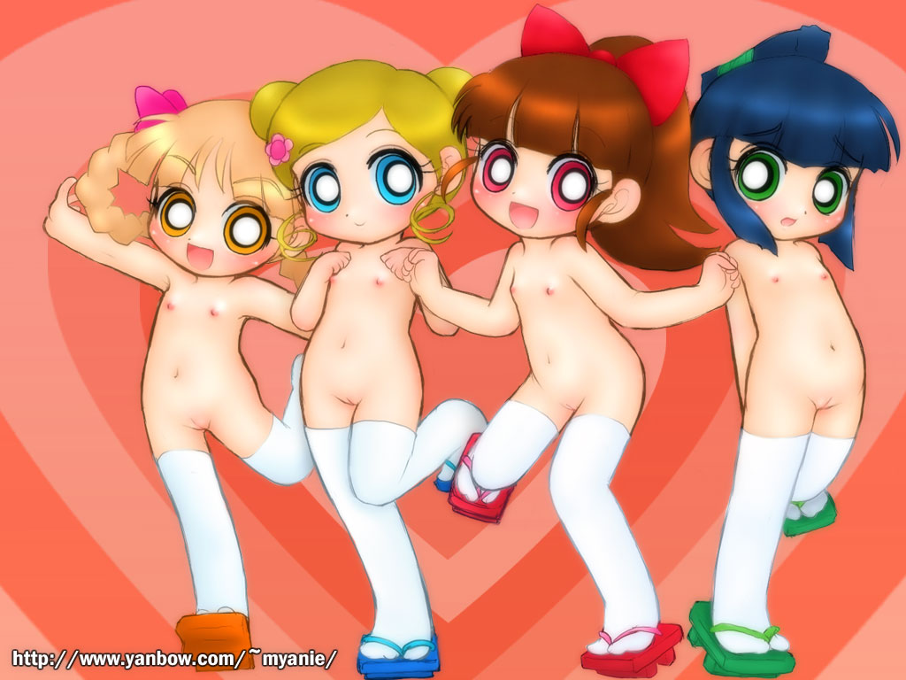 miyanii (myanie), akatsutsumi kuriko, blossom (ppg), bubbles (ppg), buttercup (ppg), cartoon network, powerpuff girls, powerpuff girls z, blue footwear, green footwear, orange footwear, red footwear, 4girls, arms behind back, black hair, blonde hair, blue eyes, bow, brown hair, cleft of venus, collarbone, embarrassed, flat chest, flower, geta, green eyes, hair bow, hair flower, hair ornament, hair rings, heart, heart background, loli, long hair, looking at viewer, multiple girls, navel, nipples, nude, open mouth, parody, ponytail, pussy, red background, red bow, red eyes, sandals, short hair, siblings, sisters, smile, standing, standing on one leg, style parody, thighhighs, twintails, uncensored, white thighhighs, yellow eyes
