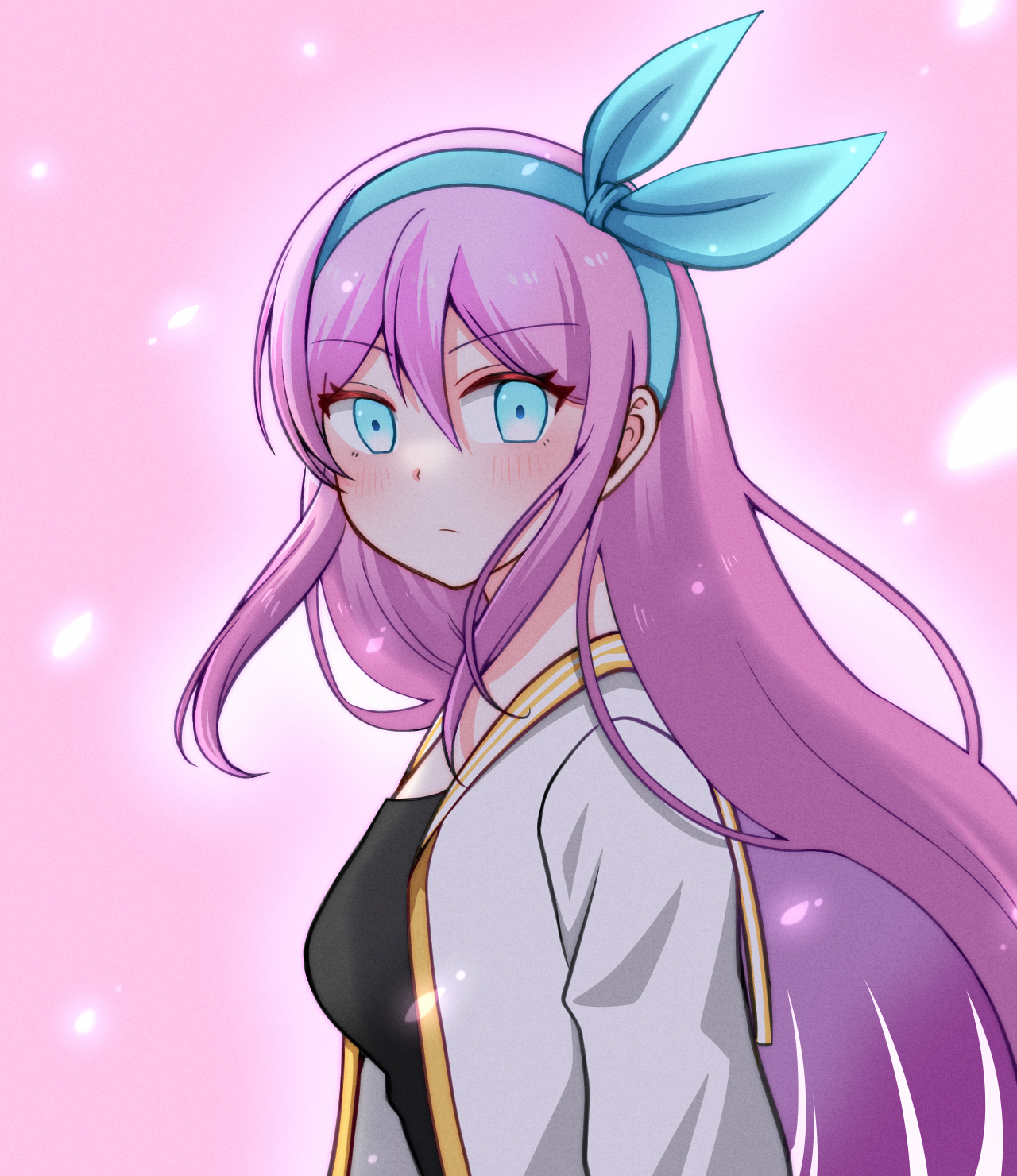 hisaho, aubrey (faraway) (omori), aubrey (omori), omori, commentary request, highres, 1girl, blue eyes, blue hairband, blush, breasts, closed mouth, double-parted bangs, hair between eyes, hairband, jacket, long hair, looking at viewer, medium breasts, open clothes, open jacket, pink hair, short-sleeved jacket, short sleeves, solo, upper body, watermark, white jacket