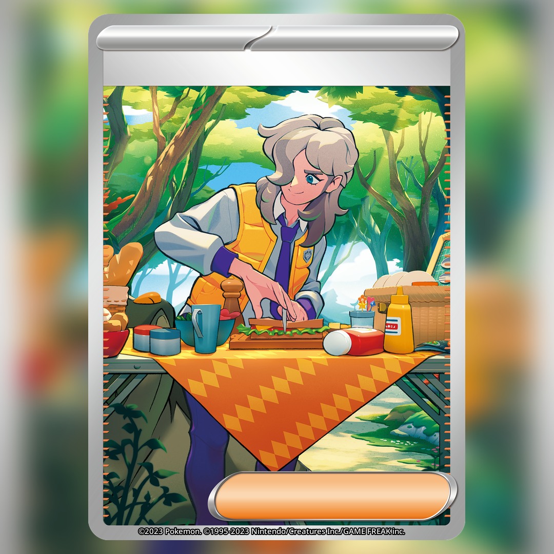 akikan (kantaro), arven (pokemon), mabosstiff, nintendo, pokemon, pokemon sv, pokemon tcg, commentary, english commentary, official art, textless version, third-party source, 1boy, aqua eyes, blue sky, bread, brown hair, card (medium), closed mouth, cloud, collared shirt, company name, copyright name, copyright notice, cup, cutting, cutting board, day, food, grey shirt, hair over one eye, holding, holding knife, knife, lettuce, long hair, looking at another, male focus, mustard bottle, necktie, open clothes, open vest, outdoors, pants, picnic basket, pokemon (creature), pokemon card, purple necktie, purple pants, school uniform, shirt, sky, smile, standing, sunlight, table, tablecloth, trading card, tree, uva academy school uniform, vest, yellow vest