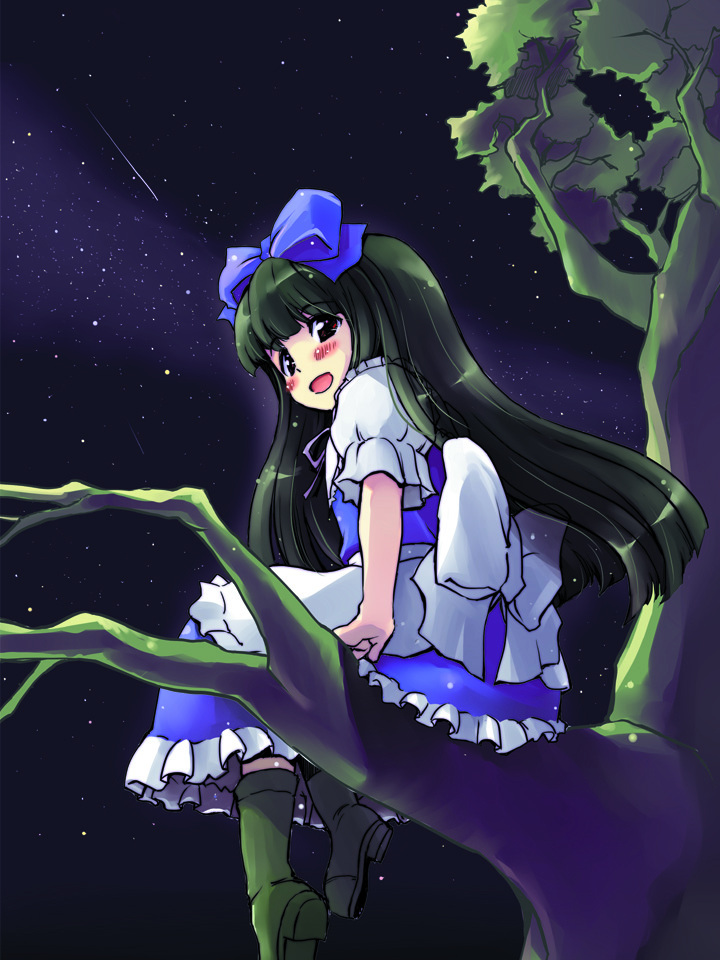 hitoshise, nise nanatsura, star sapphire, eastern and little nature deity, touhou, bad id, bad pixiv id, 1girl, black hair, blush, bow, branch, female focus, hair bow, in tree, long hair, red eyes, sitting, smile, solo, tree, wings