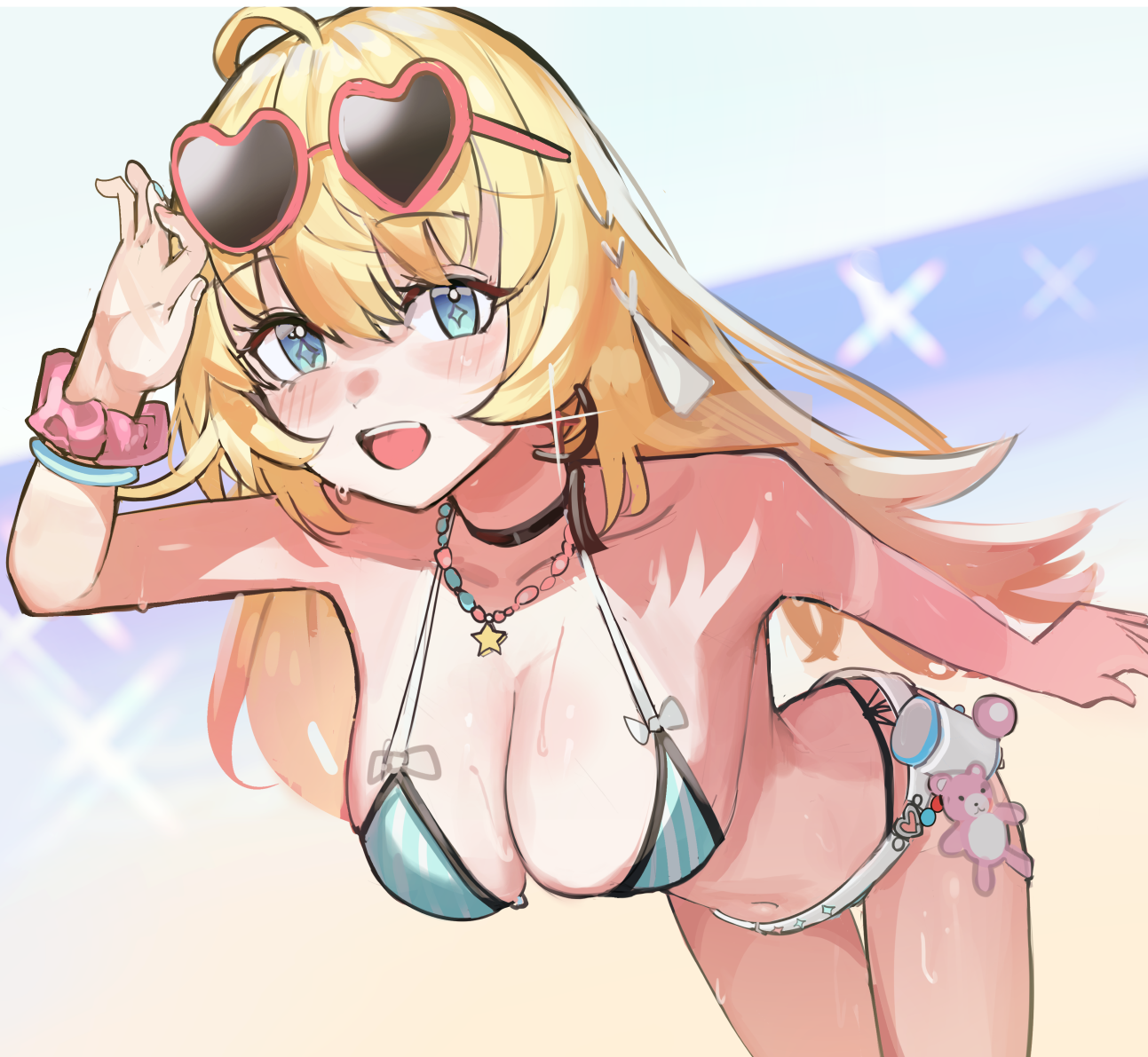 solokitsune, noya (lingering sunlight) (stella sora), noya (stella sora), stella sora, commentary request, 1girl, :d, arm up, bare shoulders, bikini, blonde hair, blue eyes, breasts, choker, eyewear on head, heart, heart-shaped eyewear, jewelry, long hair, looking at viewer, necklace, open mouth, outdoors, side-tie bikini bottom, smile, solo, striped bikini, striped clothes, stuffed animal, stuffed toy, sunglasses, swimsuit, symbol-shaped pupils, teddy bear